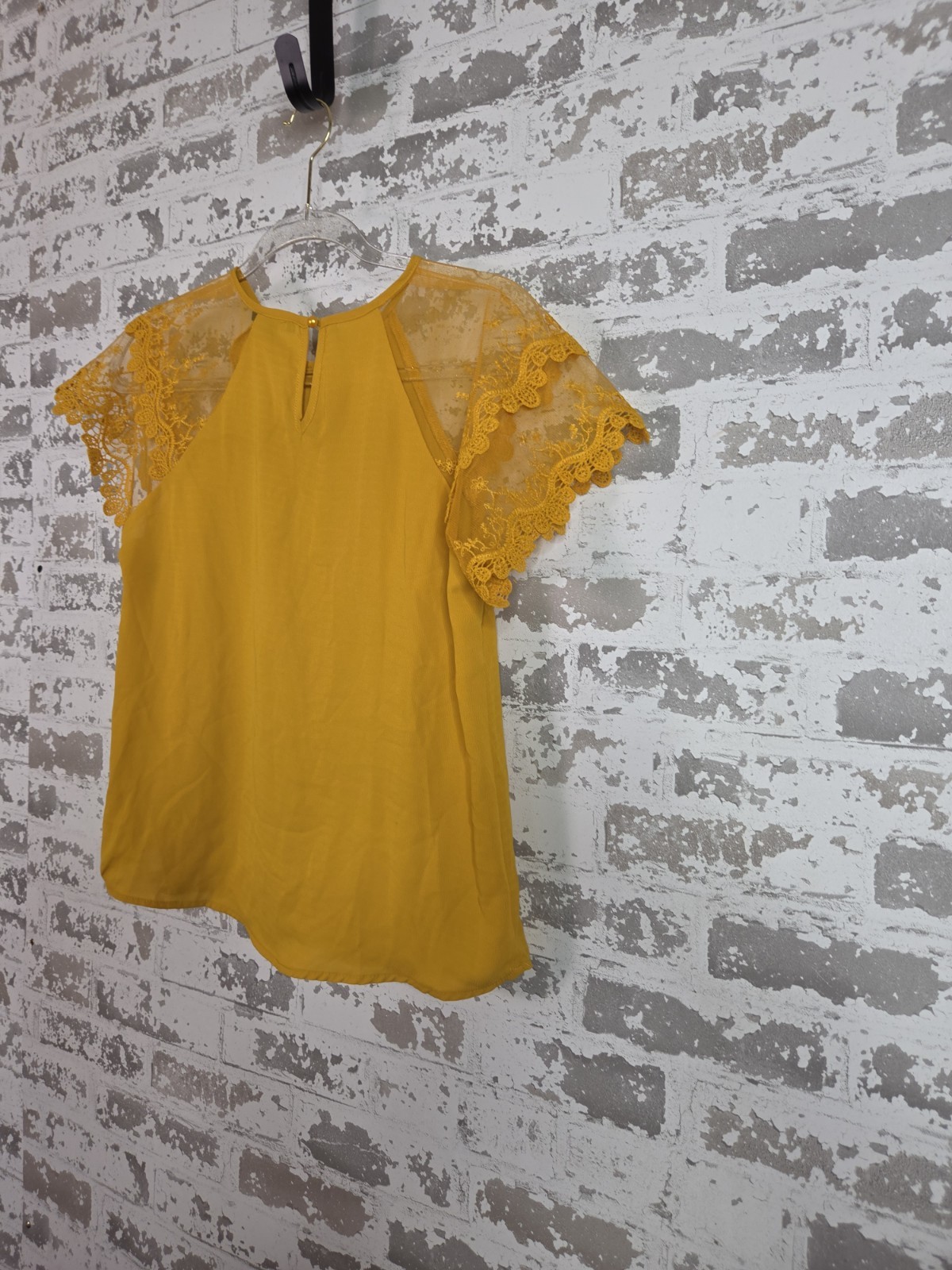 IRIS Yellow Lace Sheer Flutter Sleeve Round Neck Pullover Blouse S IT91222