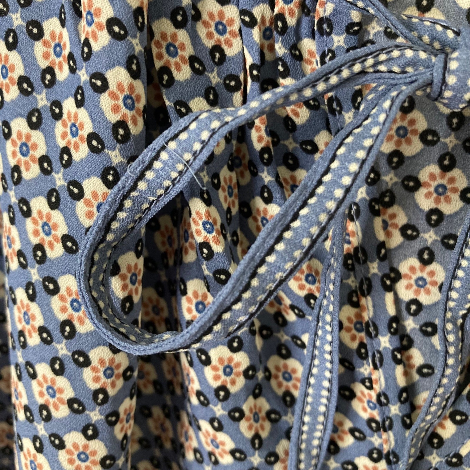 Floral Geometric Tie Neck Flutter Sleeve Max Studio Blue Blouse S Coastal Office