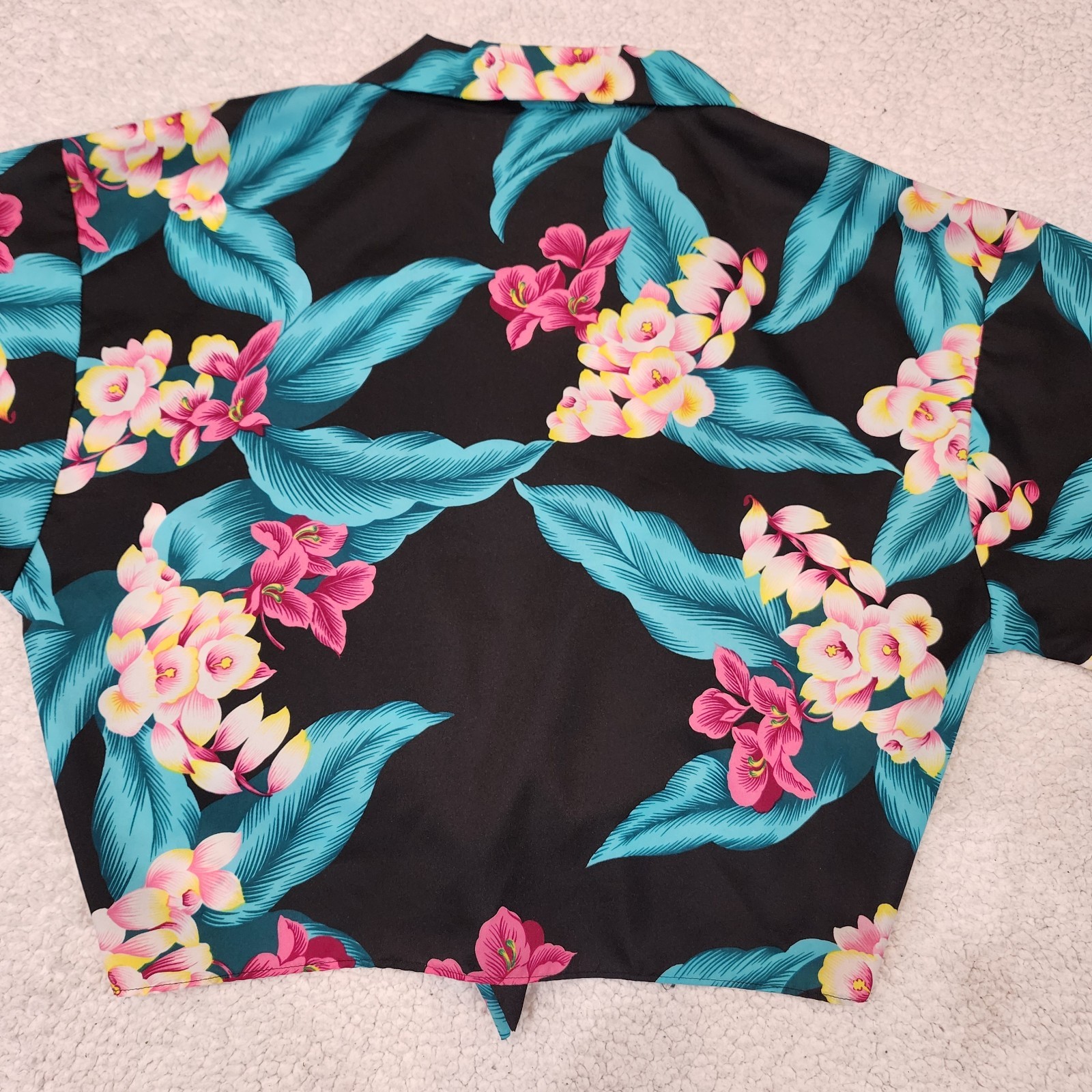 Vintage 90’s Hilo Hattie Cropped Top- Made in Hawaii- Tie Front Tropical XL