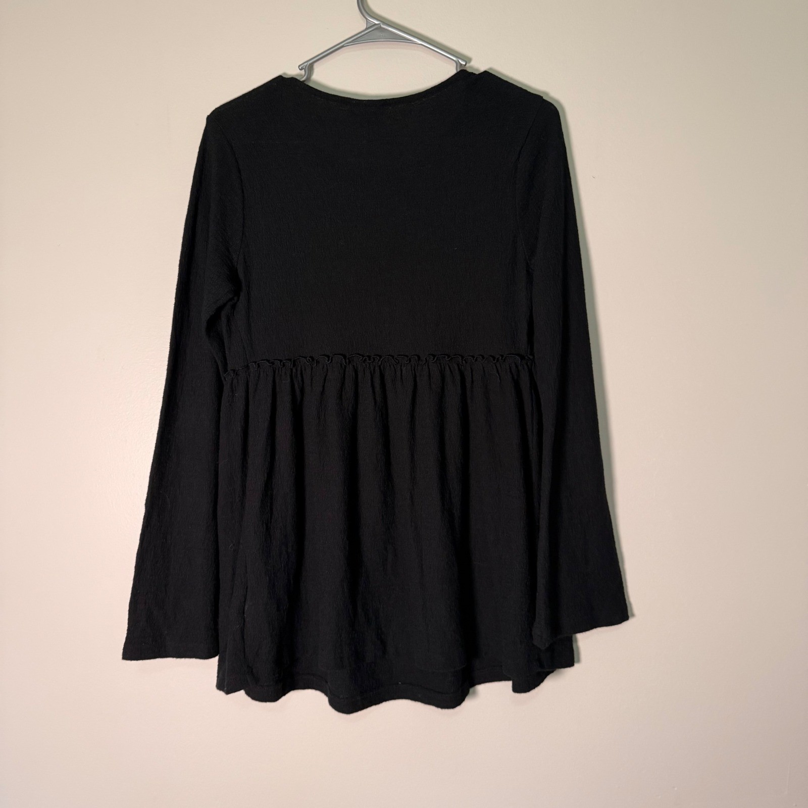 Isabel Maternity Ingrid & Isabel Black Textured Peplum Top Small Long Sleeve