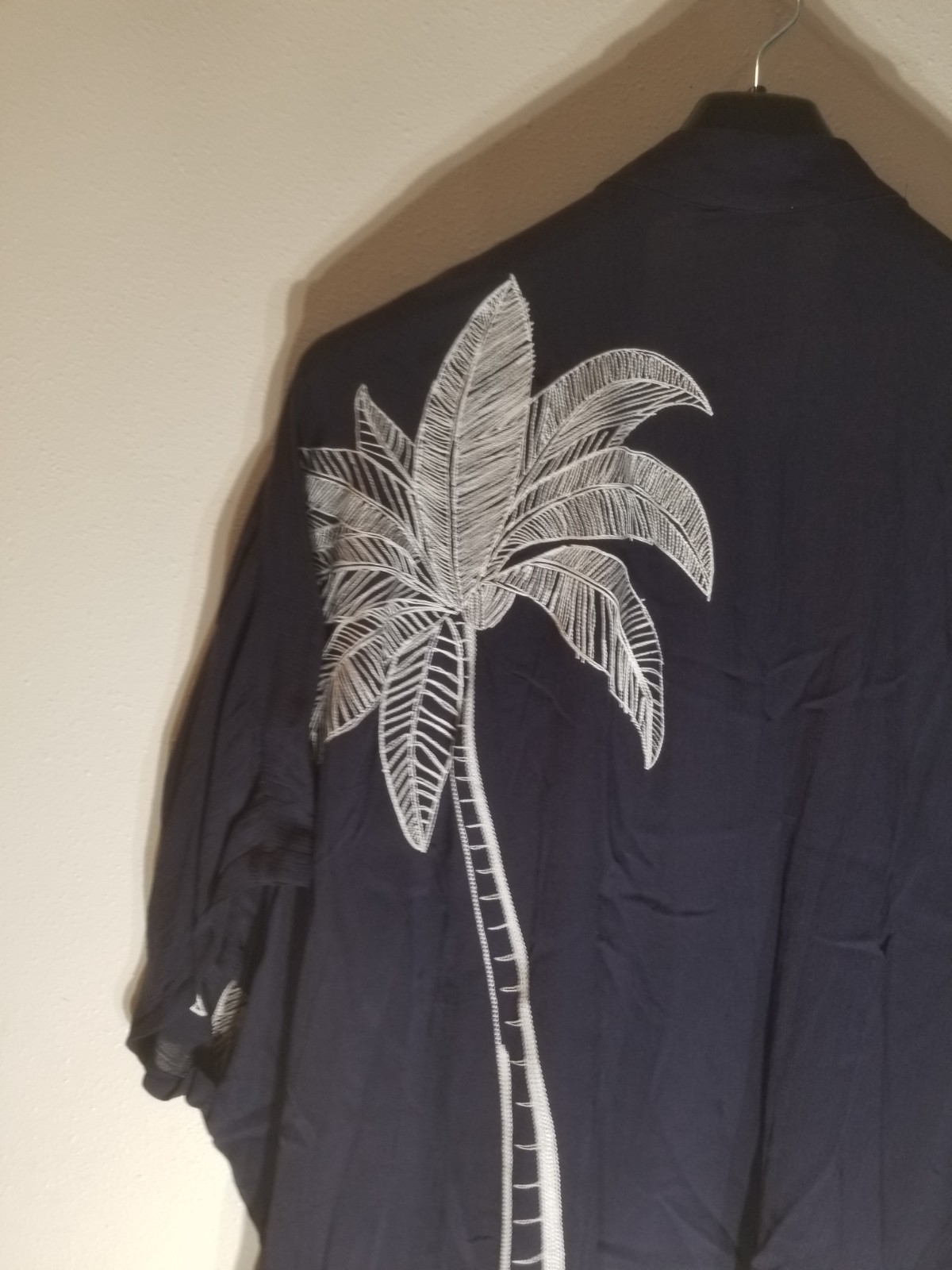 Chicos Palm Embroidered Ruana Classic Navy Size L/XL NWT $119