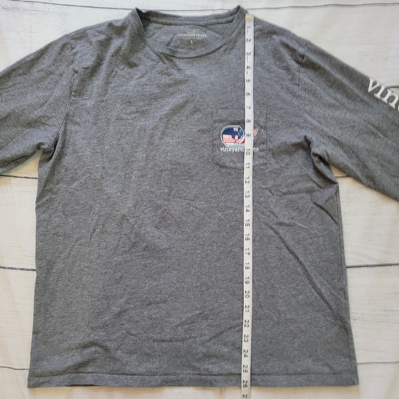 Vineyard Vines Size L Grey Long Sleeve Pocket Tee Hockey Whale Large Back Image