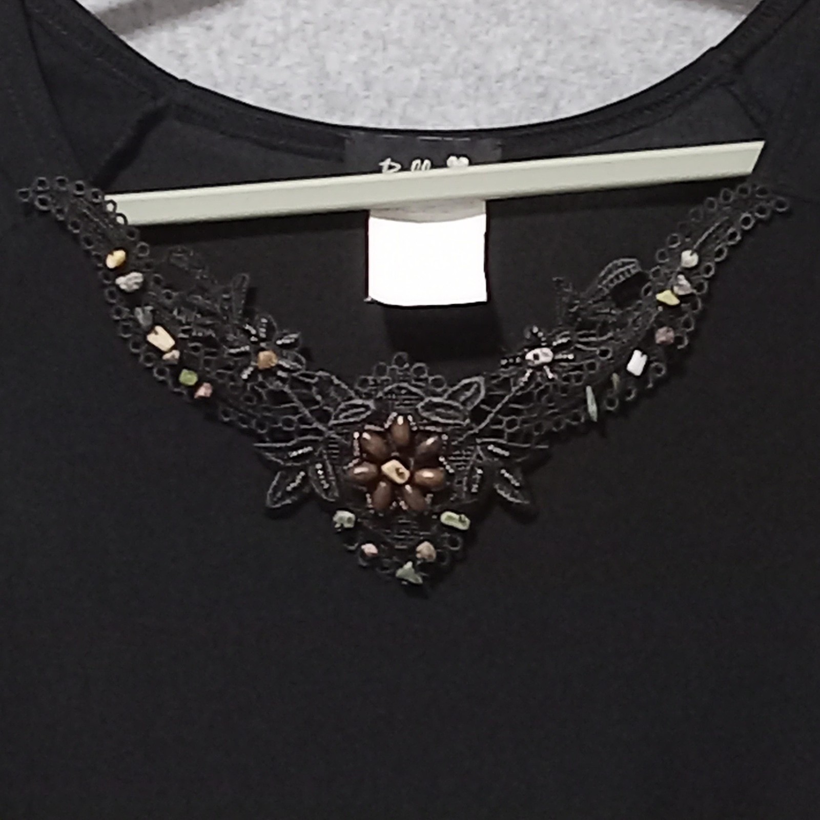 Bellina Shirt Womens Medium Black Beaded Embroidered Scoop Neck 3/4 Sleeve Top