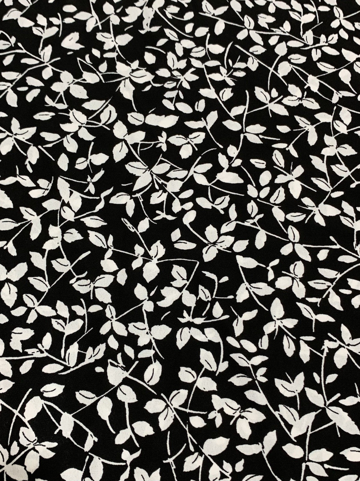 Cynthia Steffe Womens L Black White Floral Chiffon V-Neck Short Sleeve Blouse
