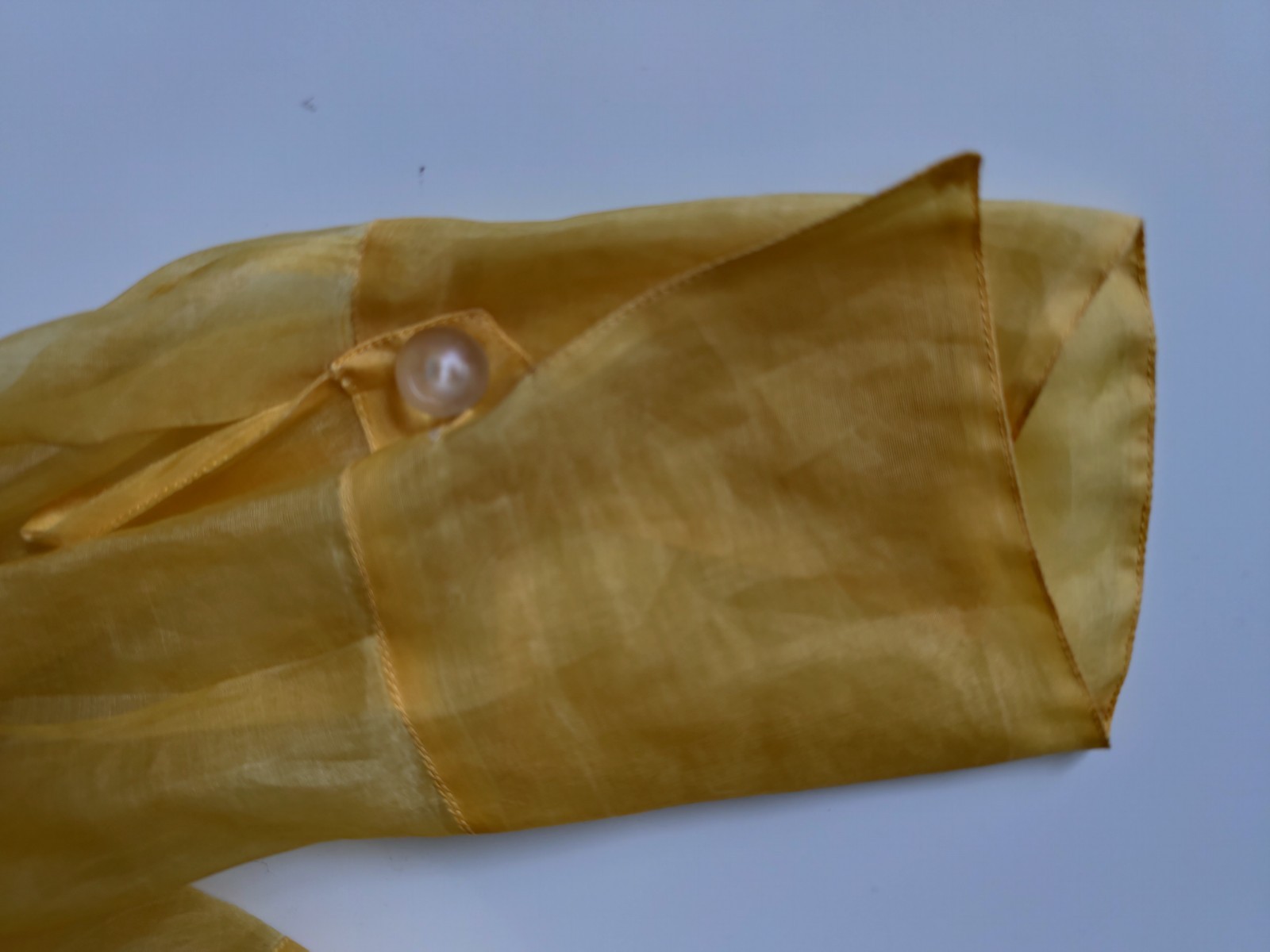 Henri Bendel NY Sheer VTG Organza Silk Cropped Long Sleeve Ruffle Y2K Blouse L