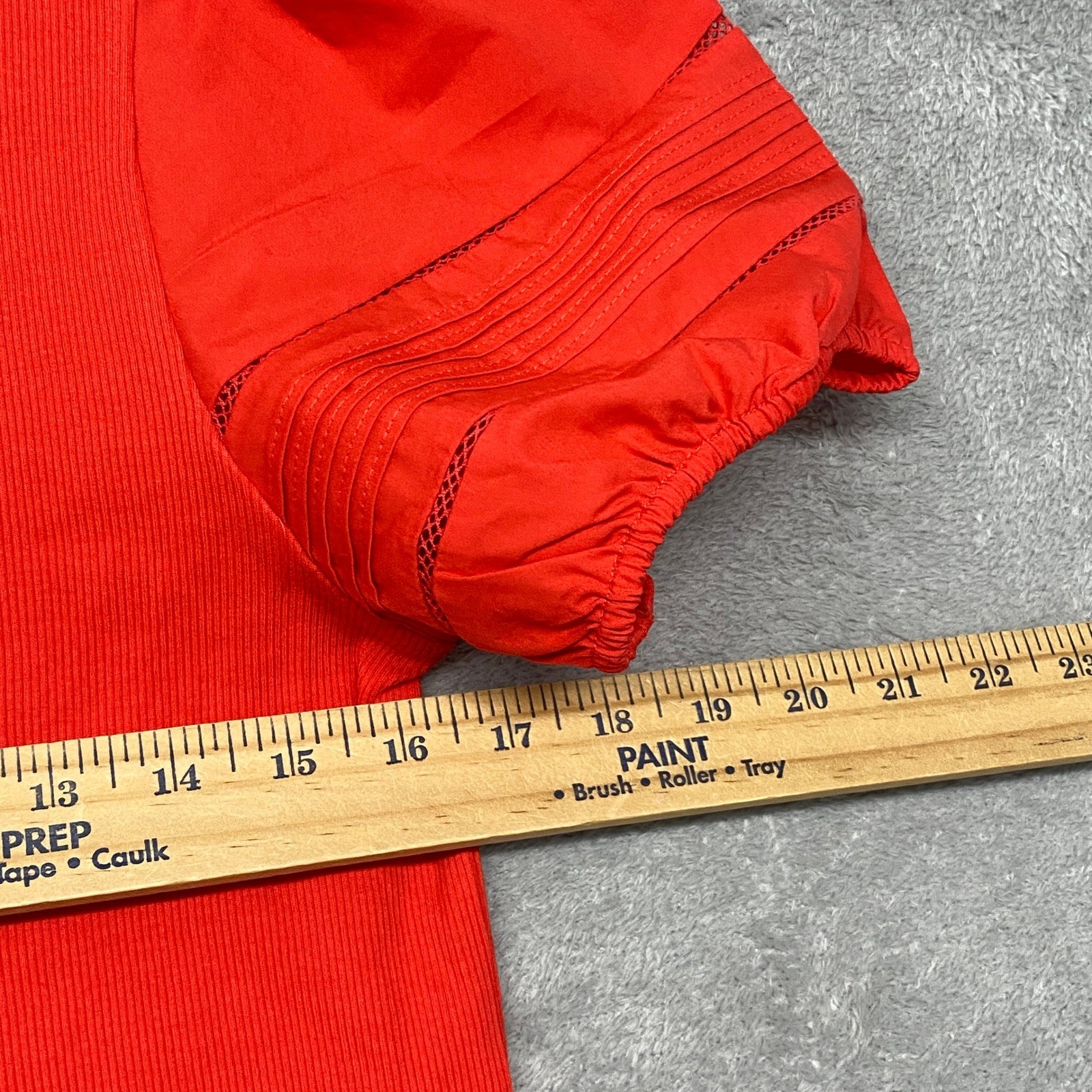 J Crew Shirt Womens Large Red Puff Sleeve Pintuck Ribbed Top CQ468 NWT