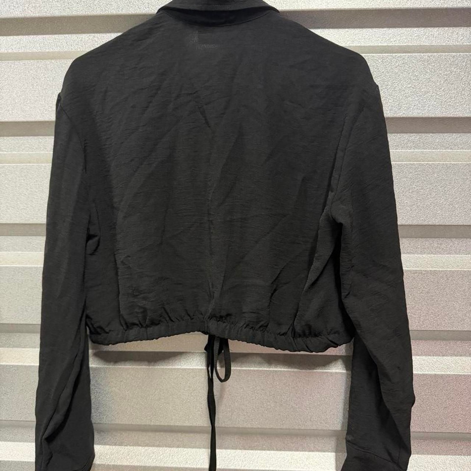 Jolie-joy Women’s Black and Grey Shirt