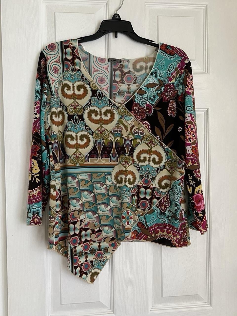 Women’s Y2K Unique Multi Patterned V-Neck 3/4 Sleeve Tunic Blouse Boho Top