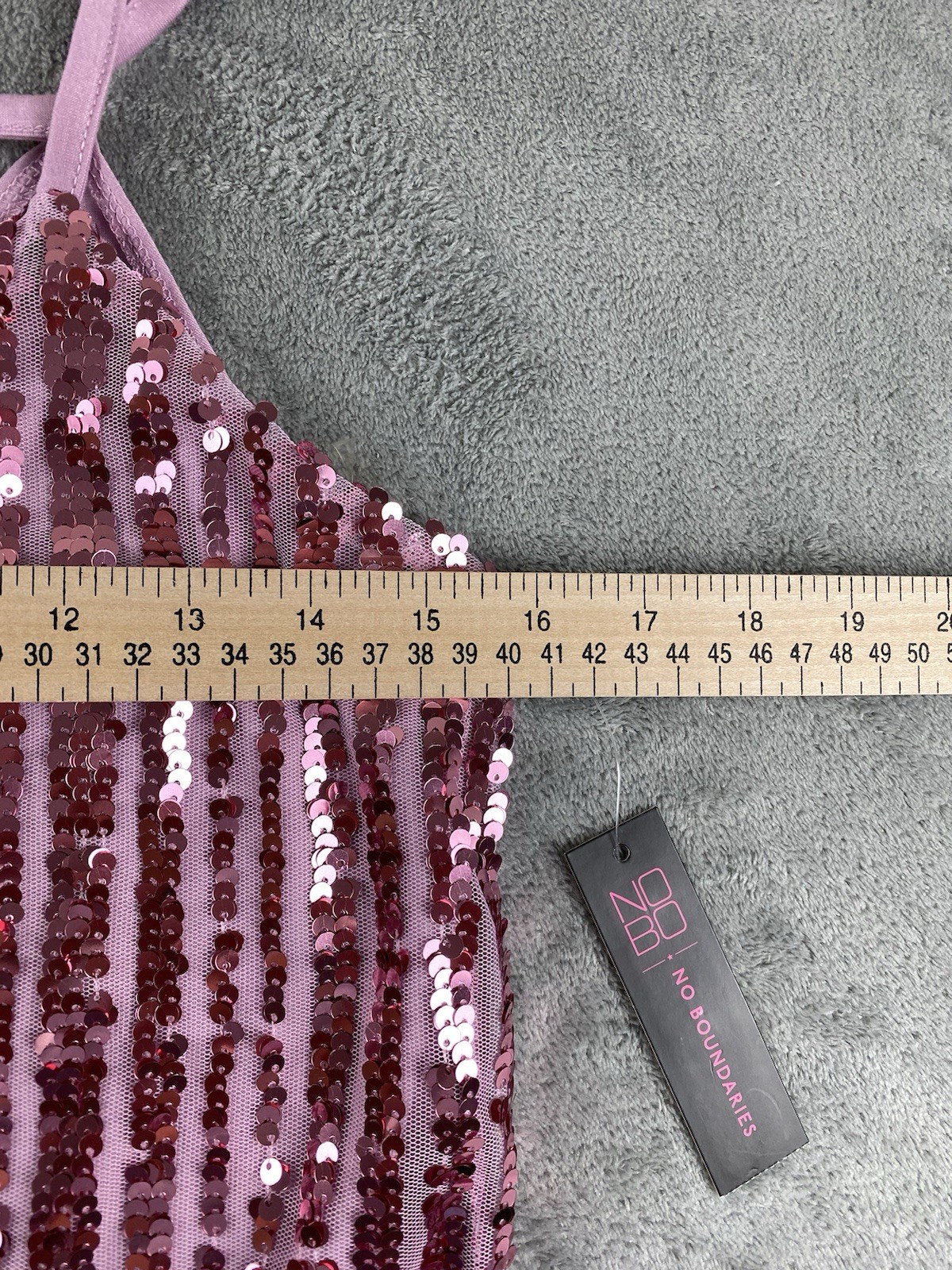 No Boundaries Women’s Top S. Purple Mauve Sequin Straps Shimmer New C41