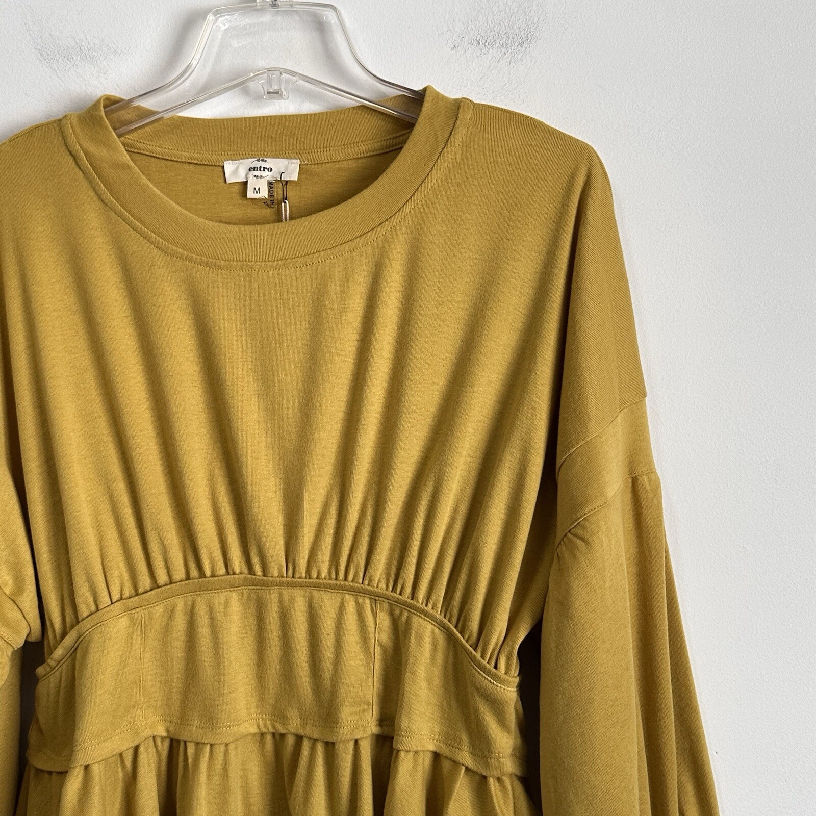 Entro Sweatshirt Top M Mustard Yellow Pullover Balloon Sleeve Trendy Boho NEW