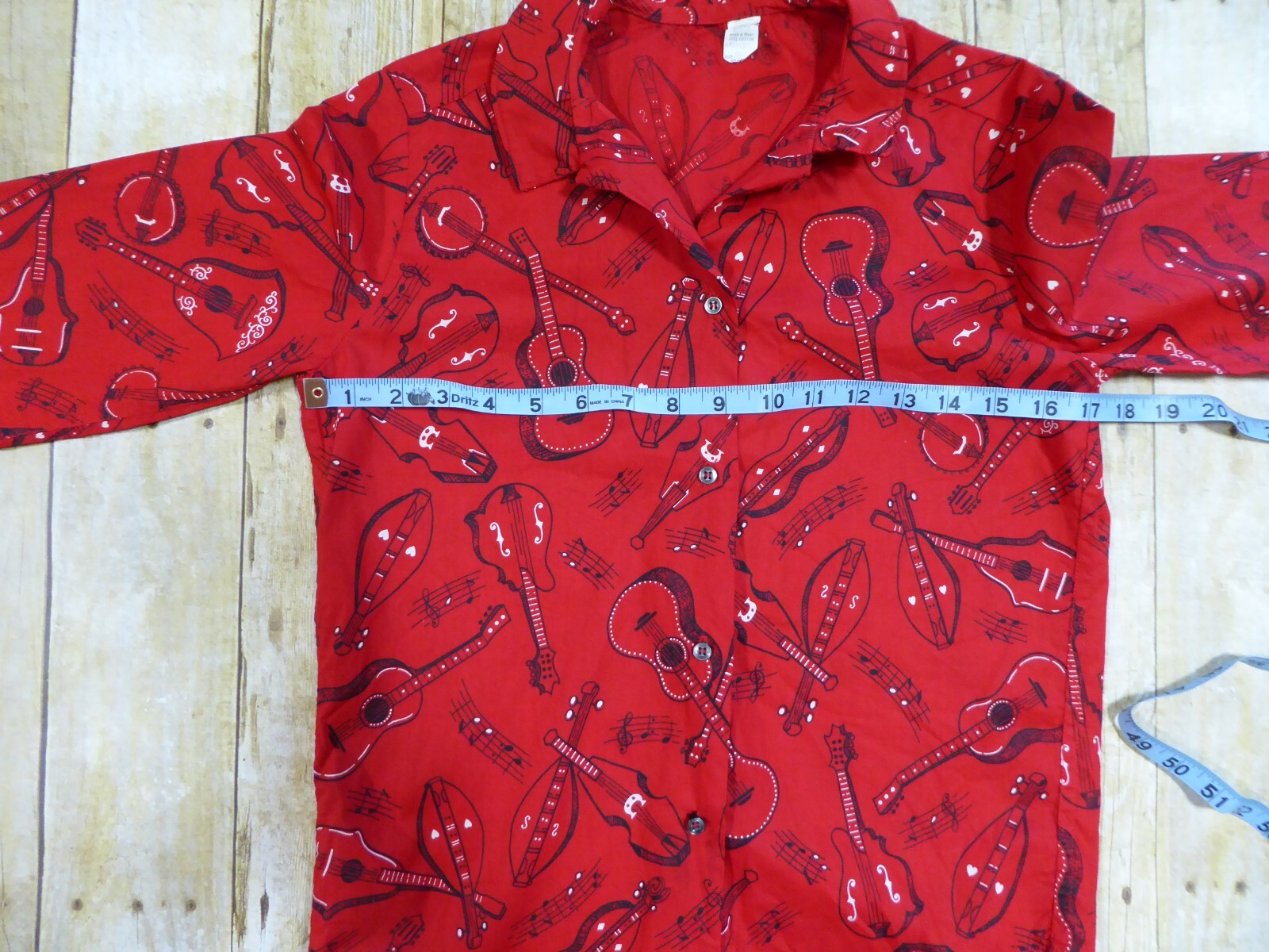 Vintage 3/4 Sleeve Blouse Red Musical Print Guitar Banjo Women Teen Shirt XS