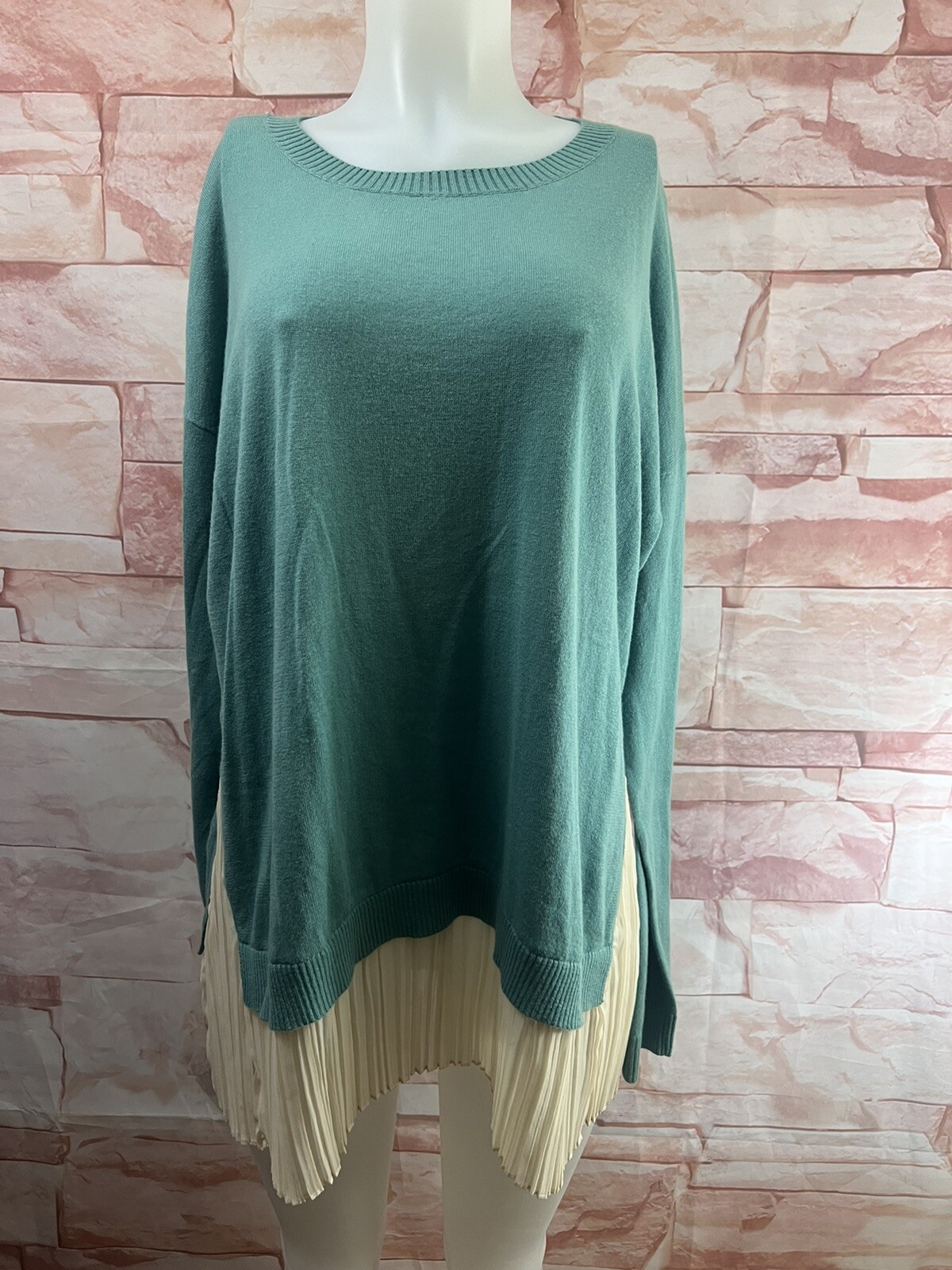 Logo by Lori Goldstein Womens Green Ivory Hem Pleat Tunic Blouse, Size L NWOT
