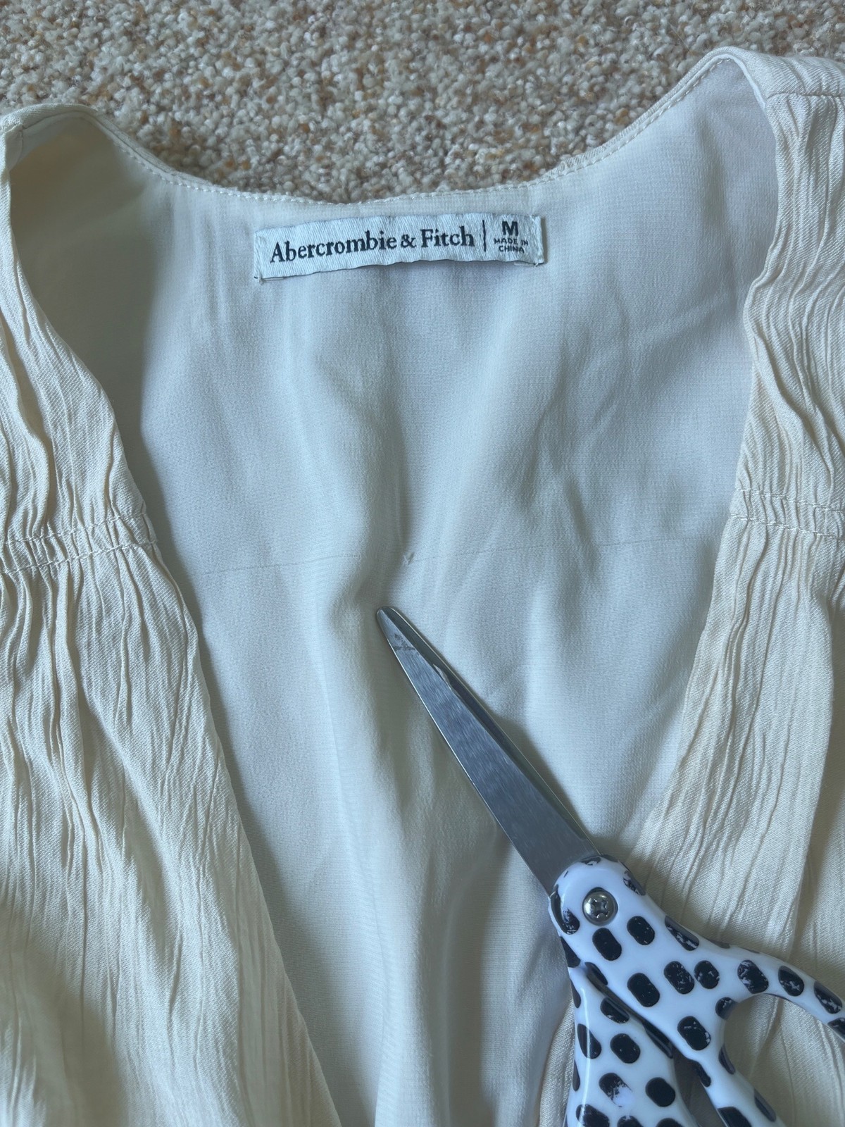 Abercrombie & Fitch Y2K Minimalist Smocked Waist Medium Crinkled Romantic Boho