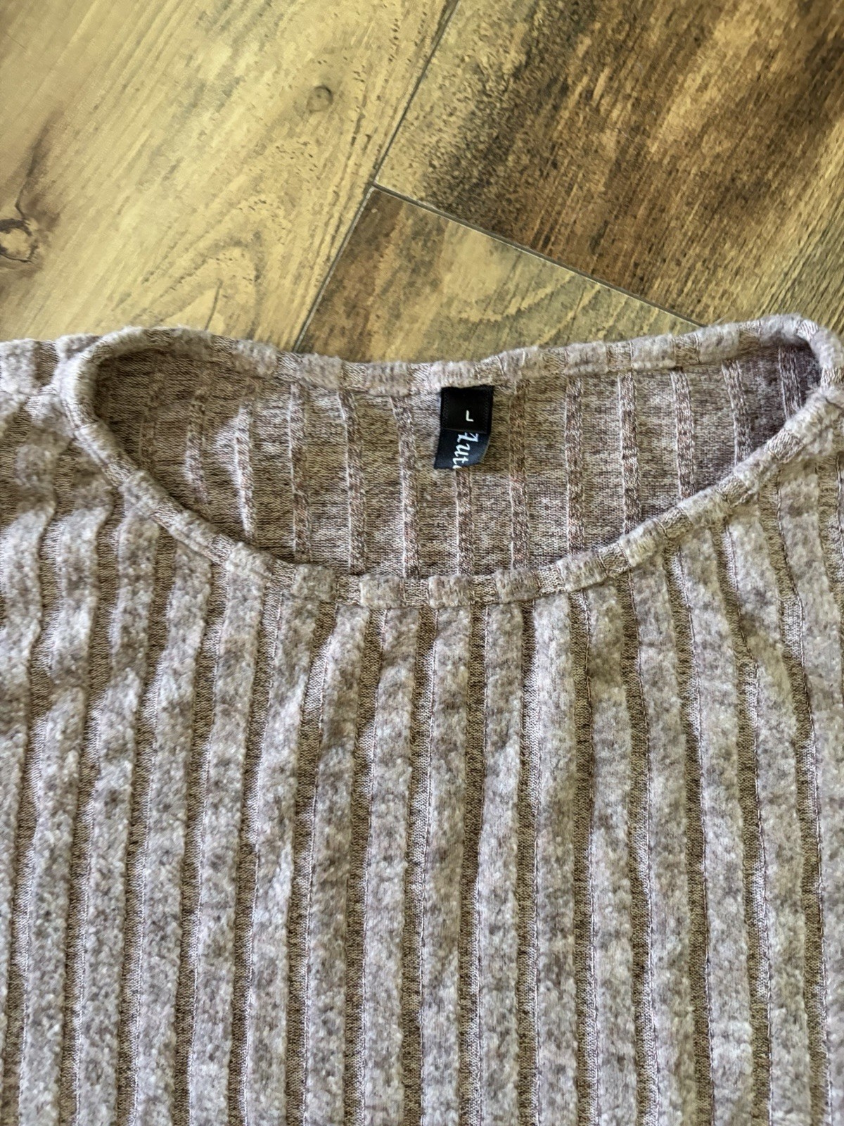Automet Top, Size Large