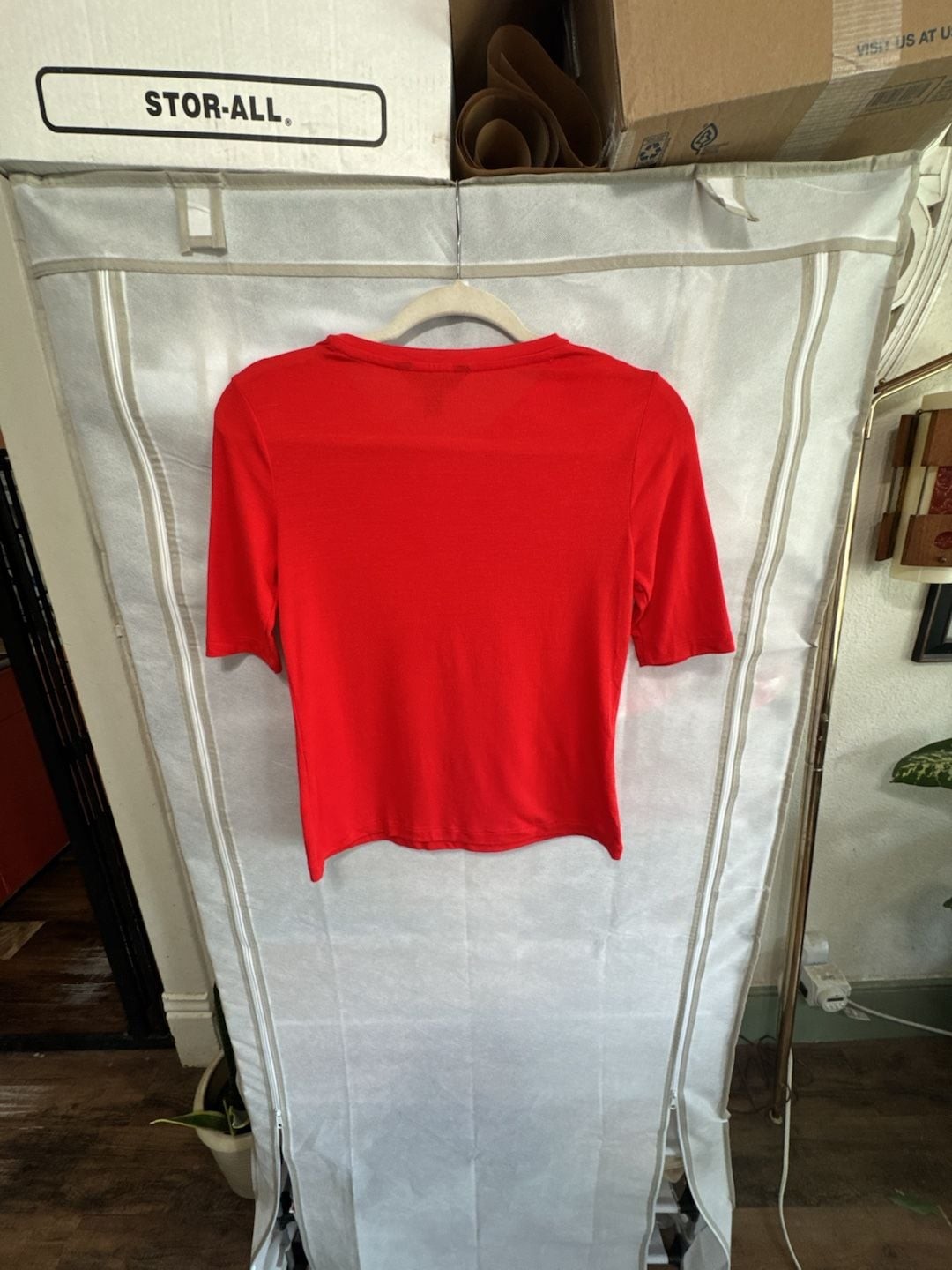 Size XS Banana Republic Threadsoft Red Elbow-Sleeve Scoop-Neck Top