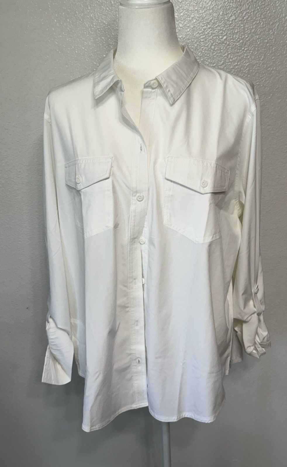 NWT. Eddie Bauer Womens Departure Button Down Travel Shirt Size XLWhite $65 P159