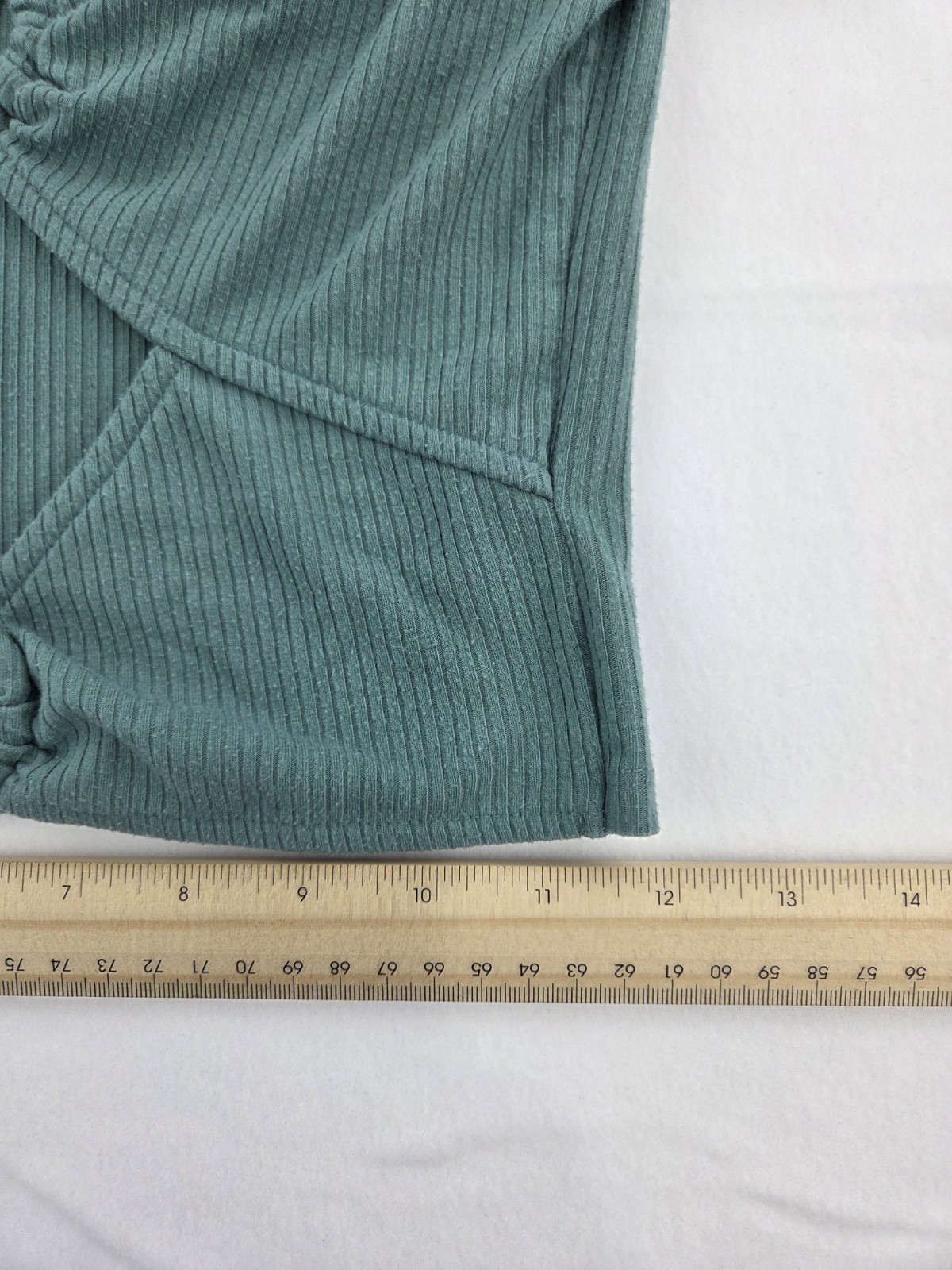 Aeropostale Seriously Soft Size Medium Green O-Ring Ribbed Cropped Tank Top