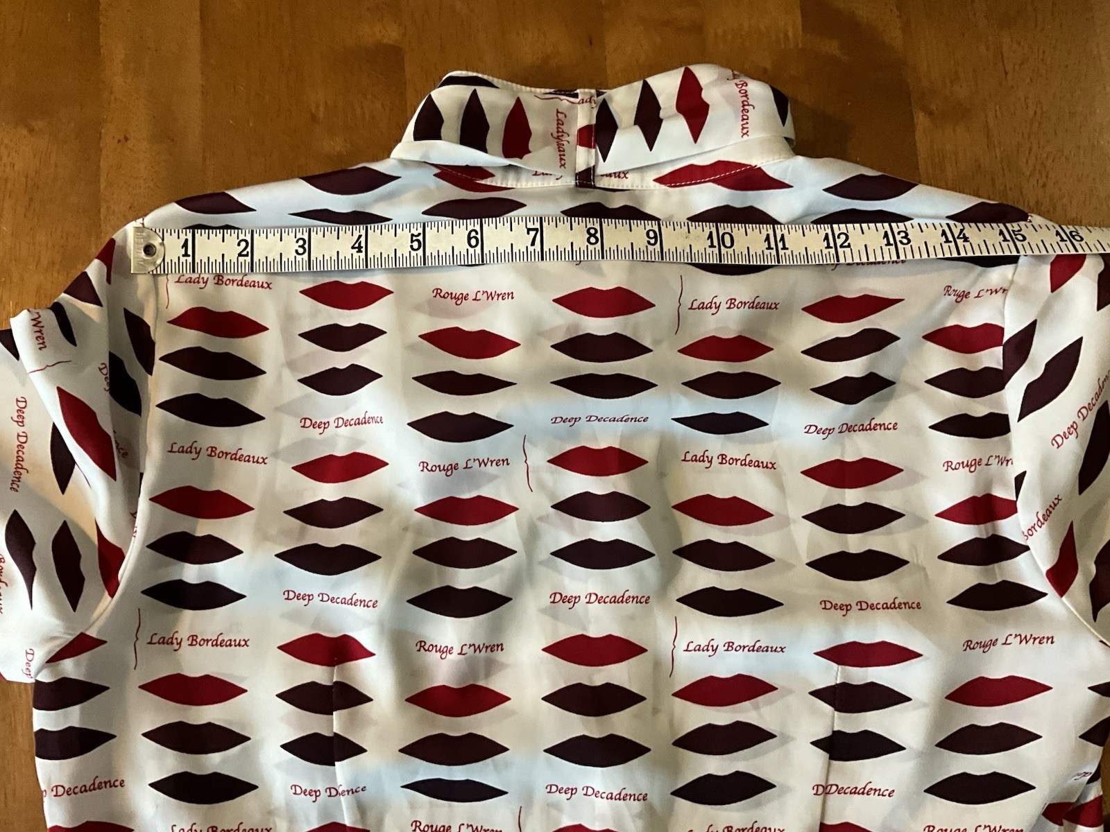 Banana Republic L’Wren Scott Blouse Women’s Sz4 Red Lips Lipstick Whimsical