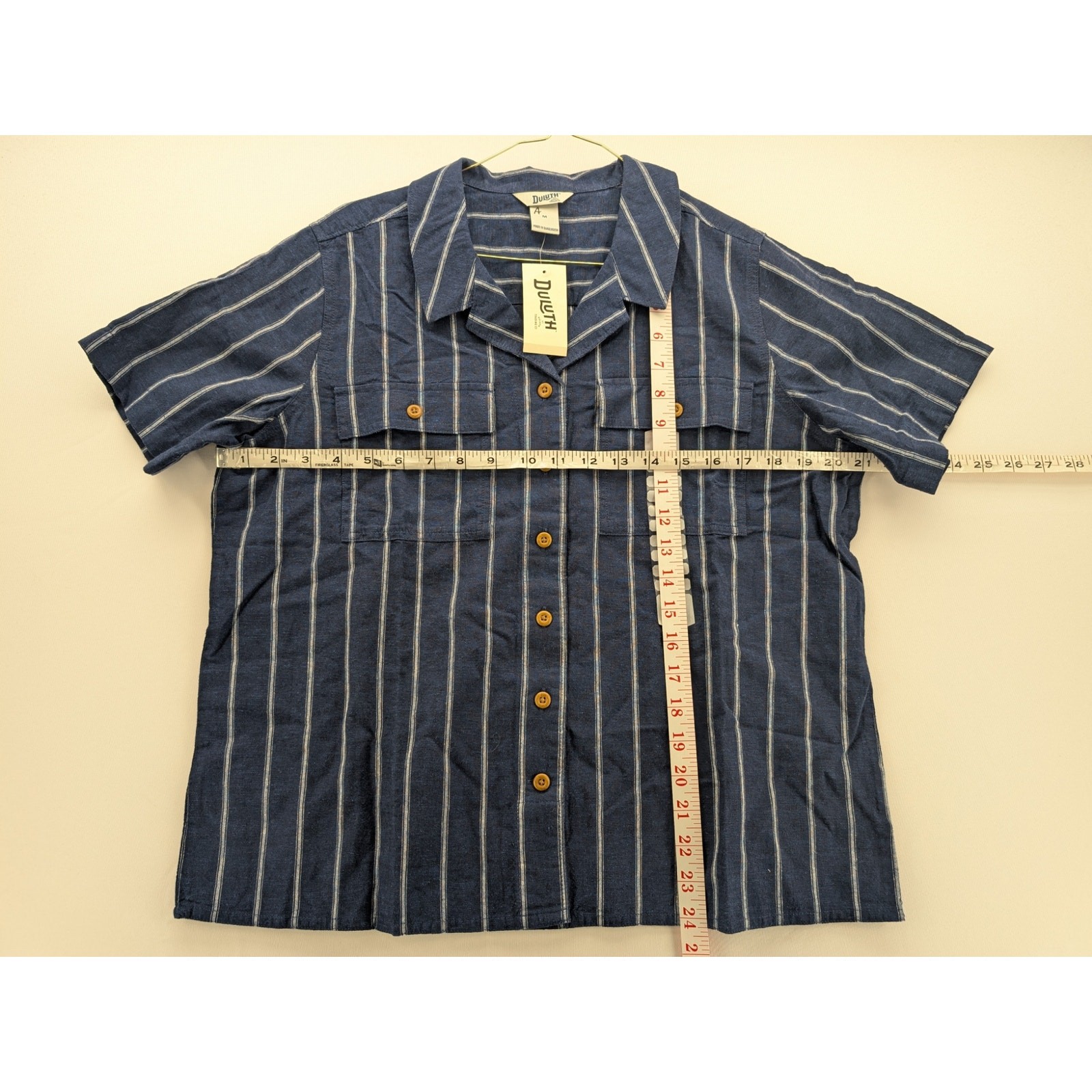 NWT Duluth Trading Co Women’s Artisan Hemp Untucked Camp Shirt in Blue sz Medium