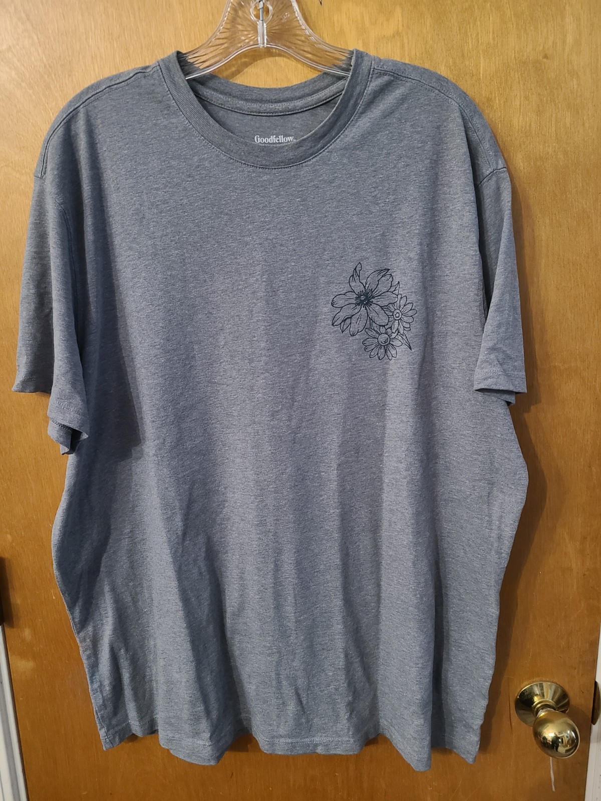 Goodfellow & Co Gray Double-sided Floral Tee Shirt, Women’s Size XL, Color Back