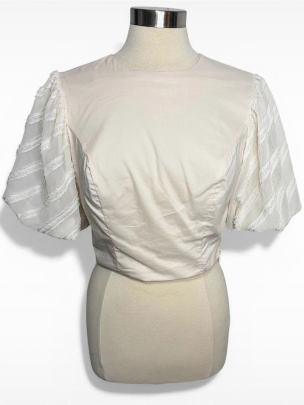 FAB’RIK Cropped Short Puff Sleeve Fitted Top in Beige/Cream, Medium