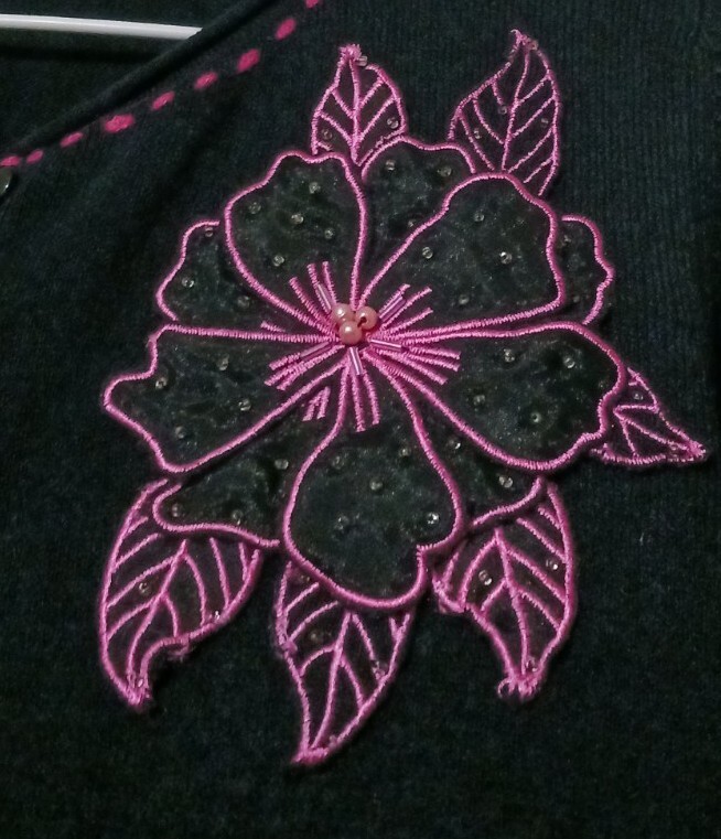 WOMEN JR’S Rue21 Black And Pink Flower Button Front 3/4’S Top Sz . Small