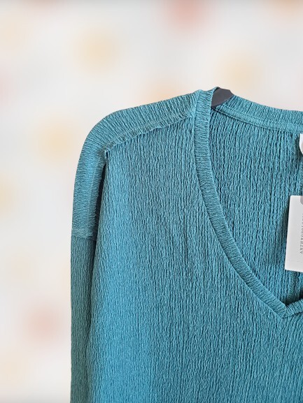 Anthropologie Crinkle Deep V Neck Long Sleeves Top, Large, Aqua Blue Green