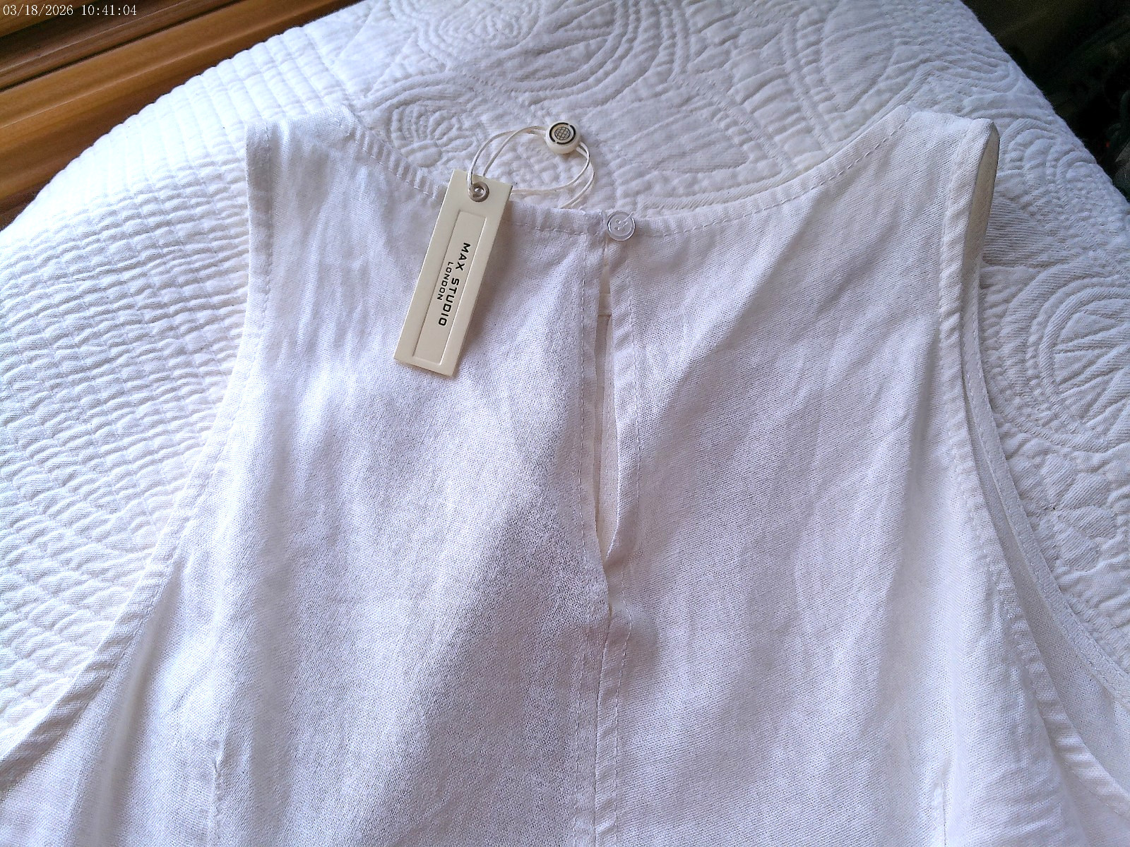 MAX STUDIO SMALL WHITE SLEEVELESS LINEN BLEND A-LINE OPEN BUTTON BACK VENTS $98