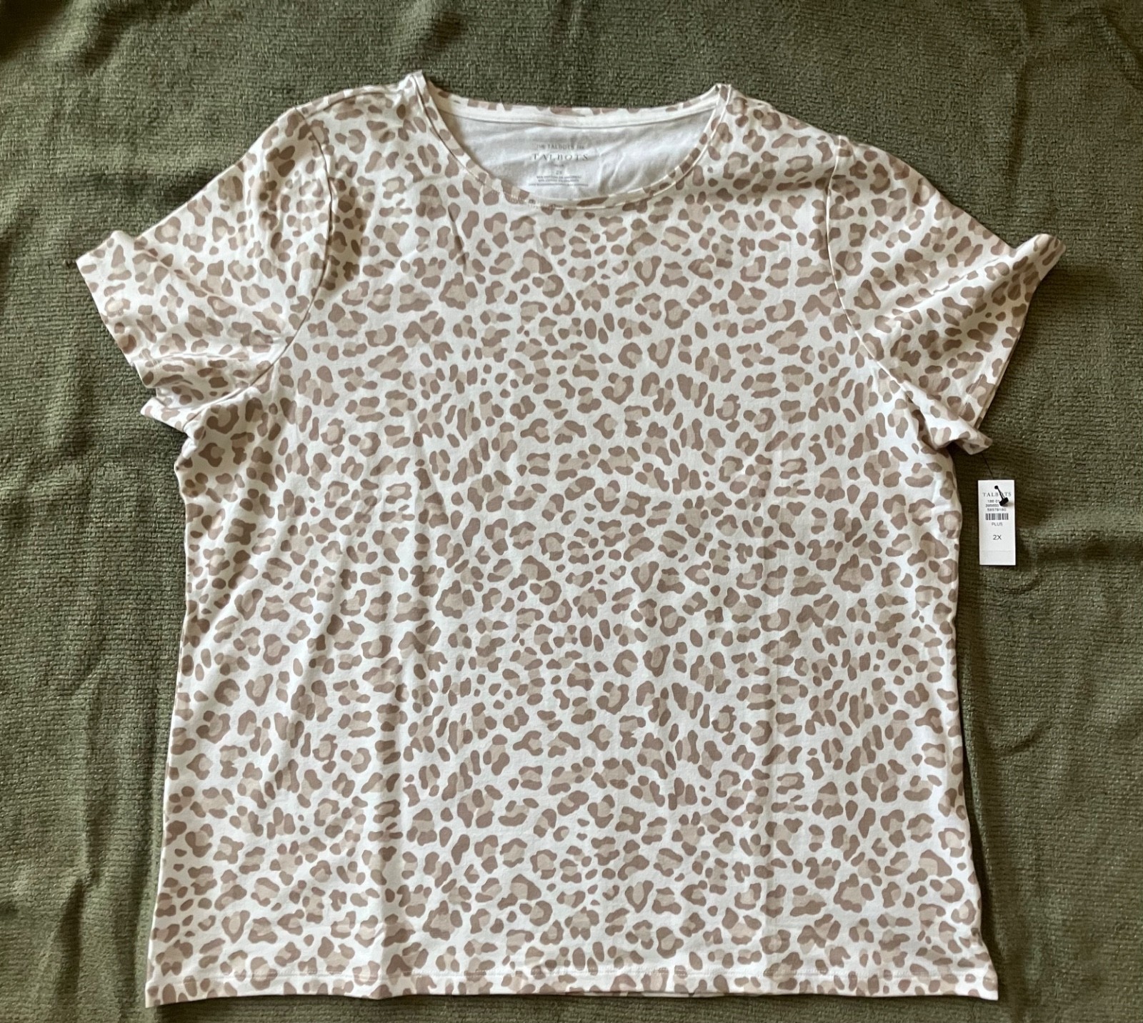 NWT Talbot’s Alluring Leopard Crewneck Tee Size 2x Current Season!