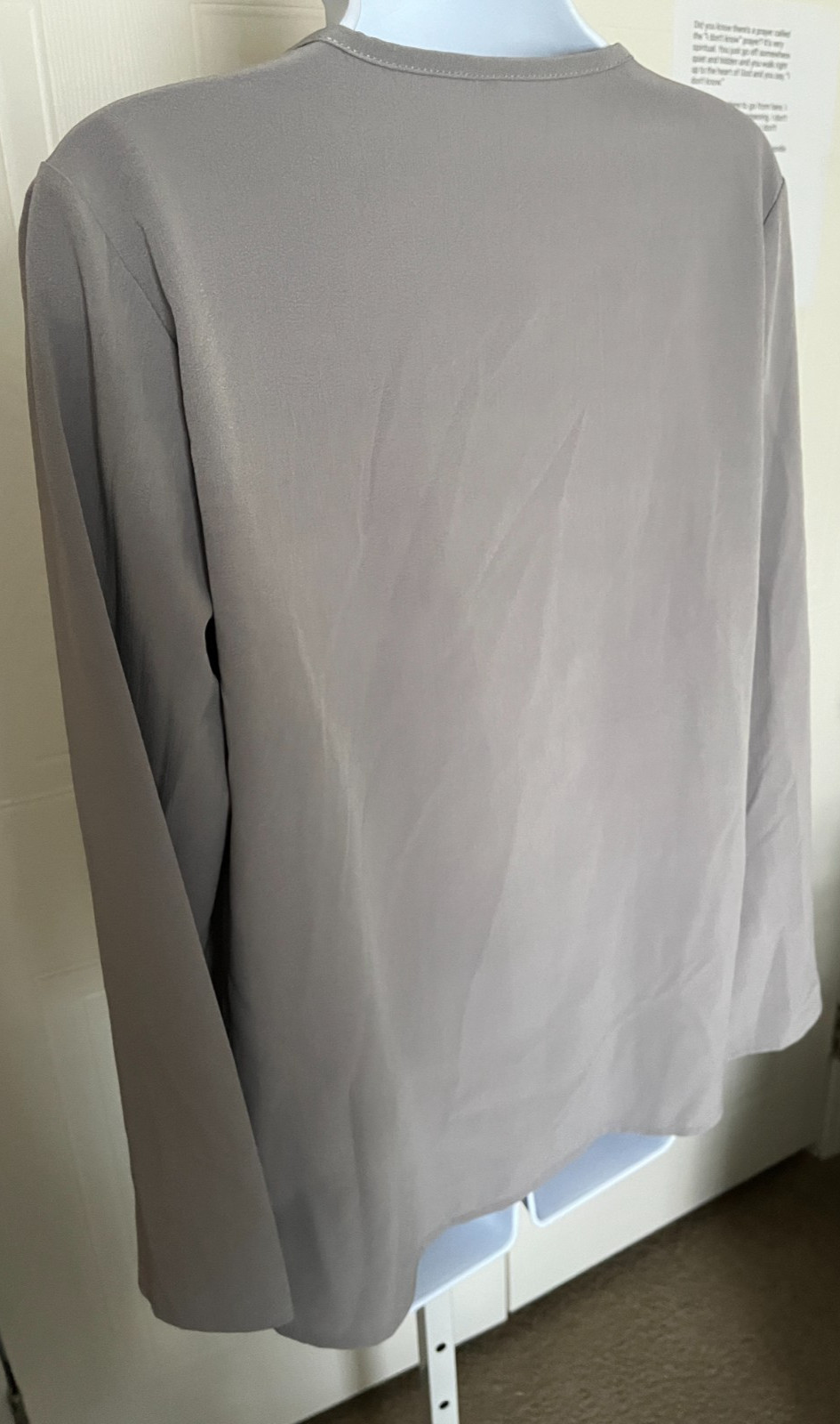 WOMEN’S GRAY ASYMMETRICAL BLOUSE SZ S–GOLD BUTTONS-STATEMENT COLLAR-LONG SLEEVES