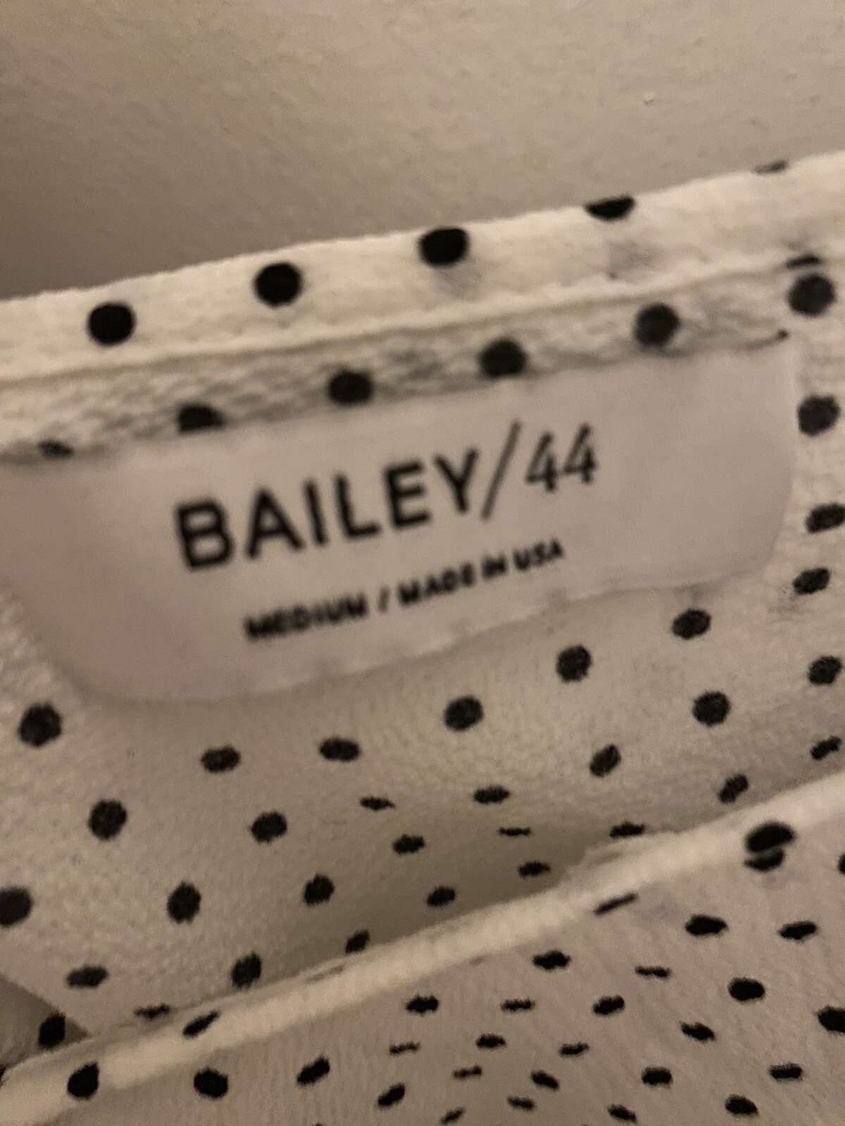 BAILEY44 Unforgettable Top Size Med