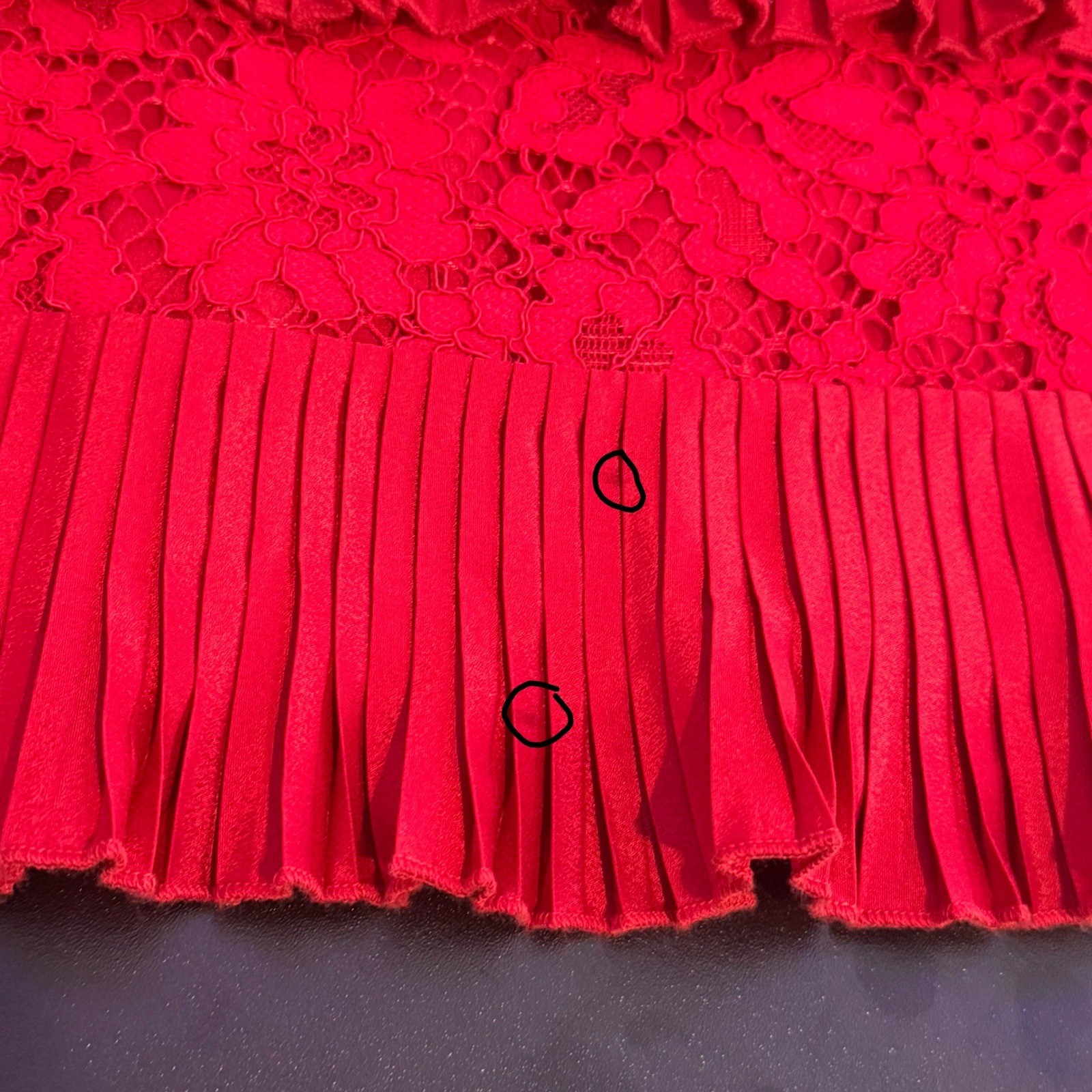 J.Crew Red Floral Lace Pleated Ruffle Top Size 4 Romantic Coquette Statement