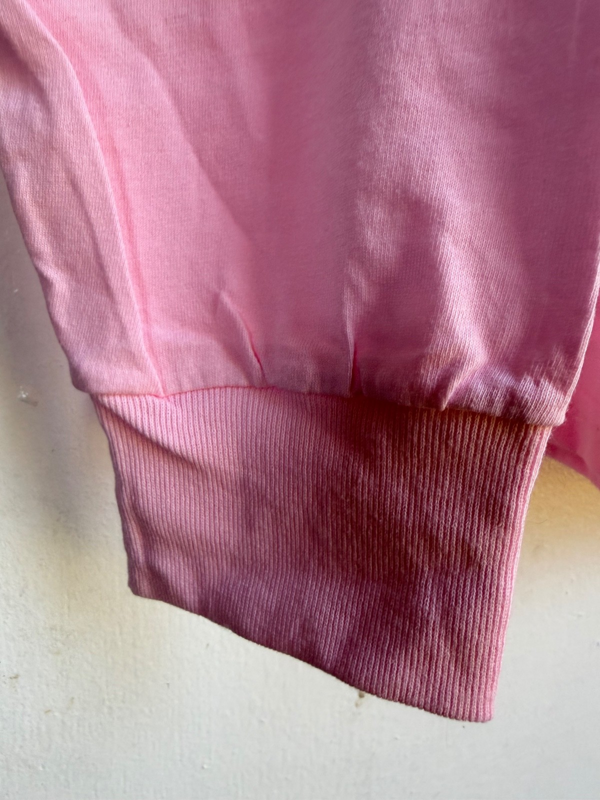 Women’s Rue21 White Men Can’t Jump Pink Long Sleeve T-shirt Size Large Cotton