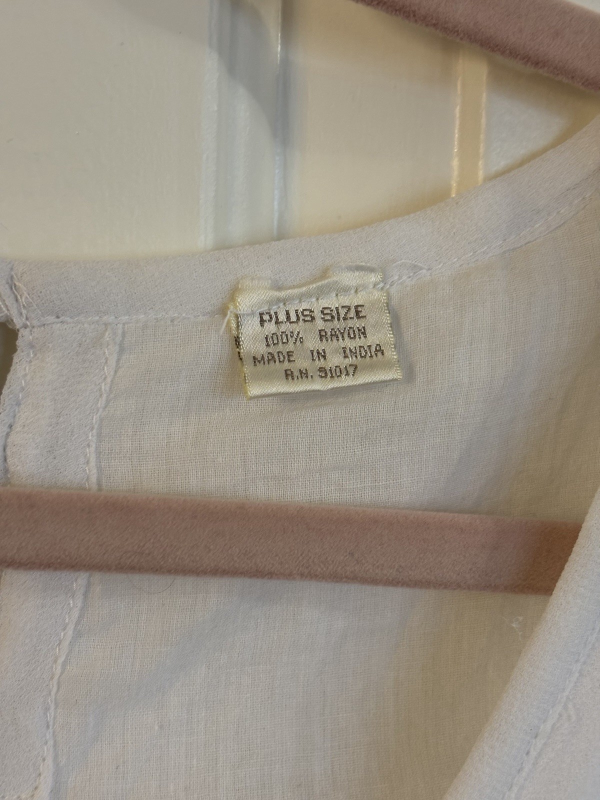 2 Pc White & Silver Flower Chiffon Jacket w/Shell Rayon 58” Bust L’Affaire