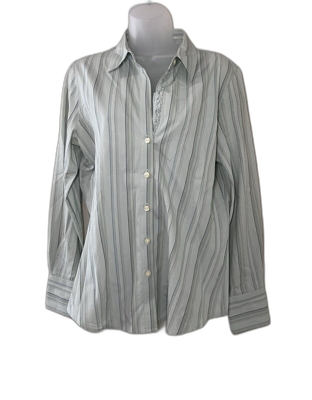 Old Navy Women’s Sage Green Striped Button‑Up Blouse Size M Ruffle Detail