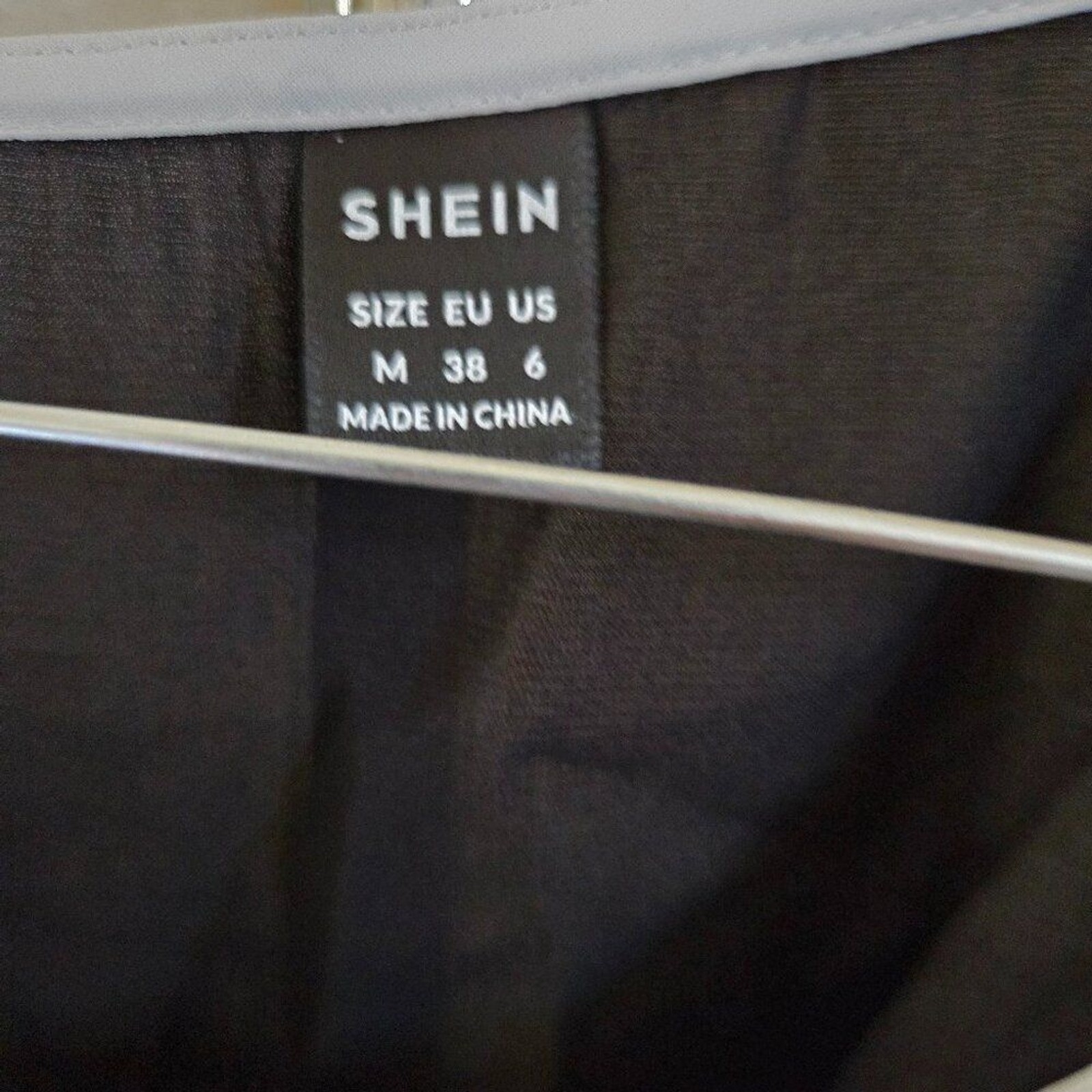 New Shein Lightweight Colorblock Sleeveless Blouse