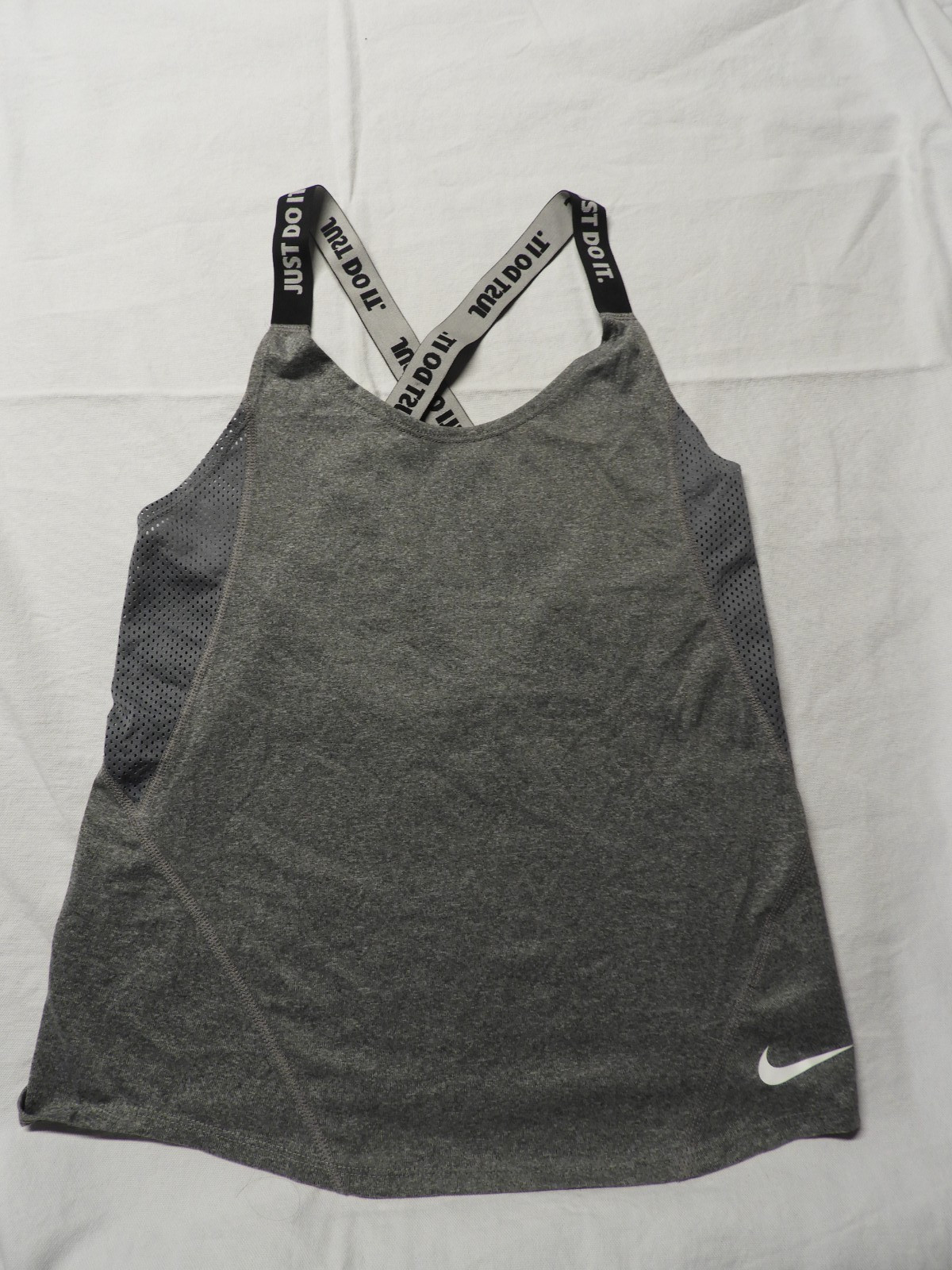 Nike – Dri-Fit – Women’s Tank Top – Gray – Lightweight – XS – EUC