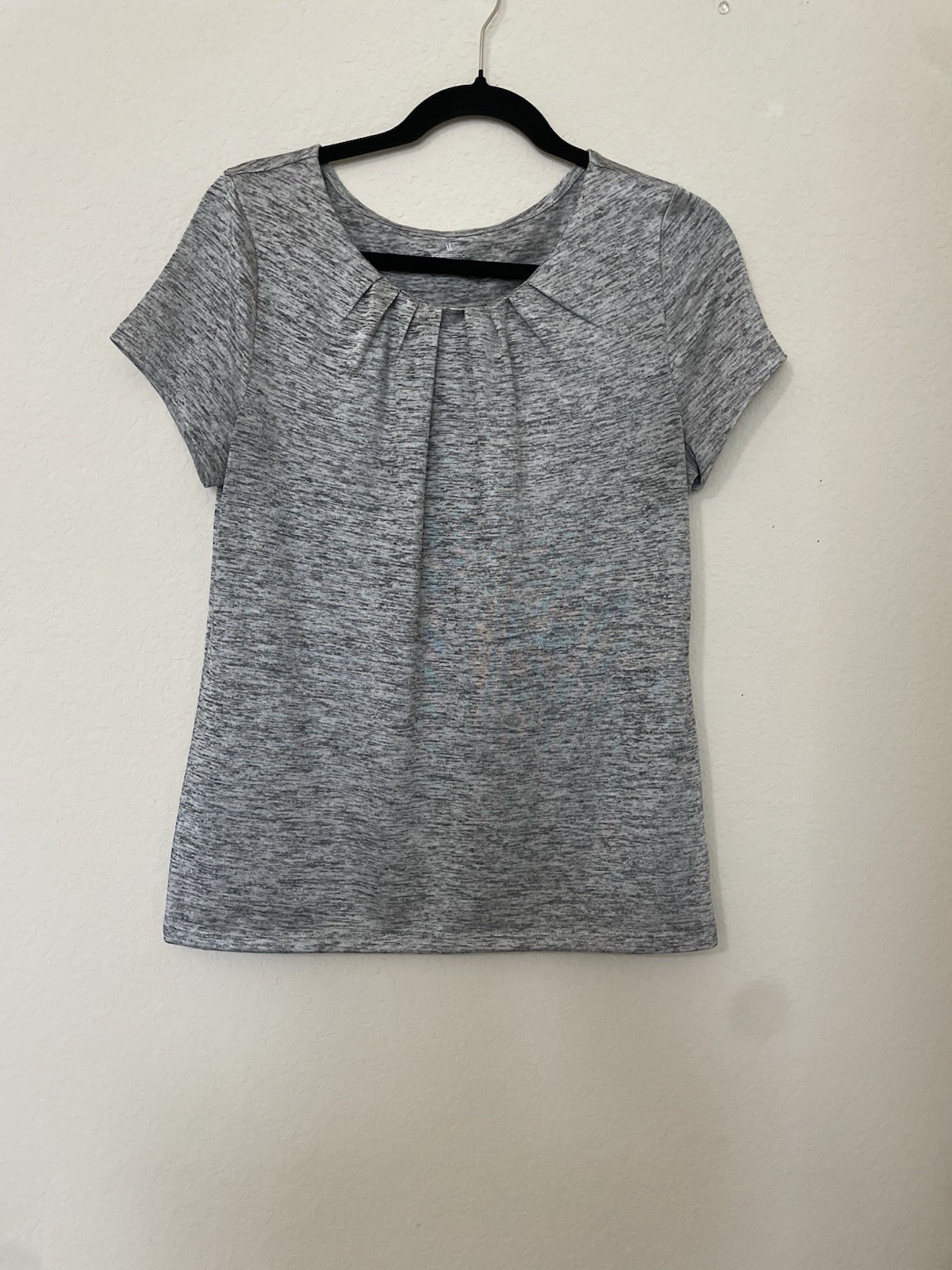 Worthington Petite PM Blouse Short Sleeve Pleated Neck Heather Gray