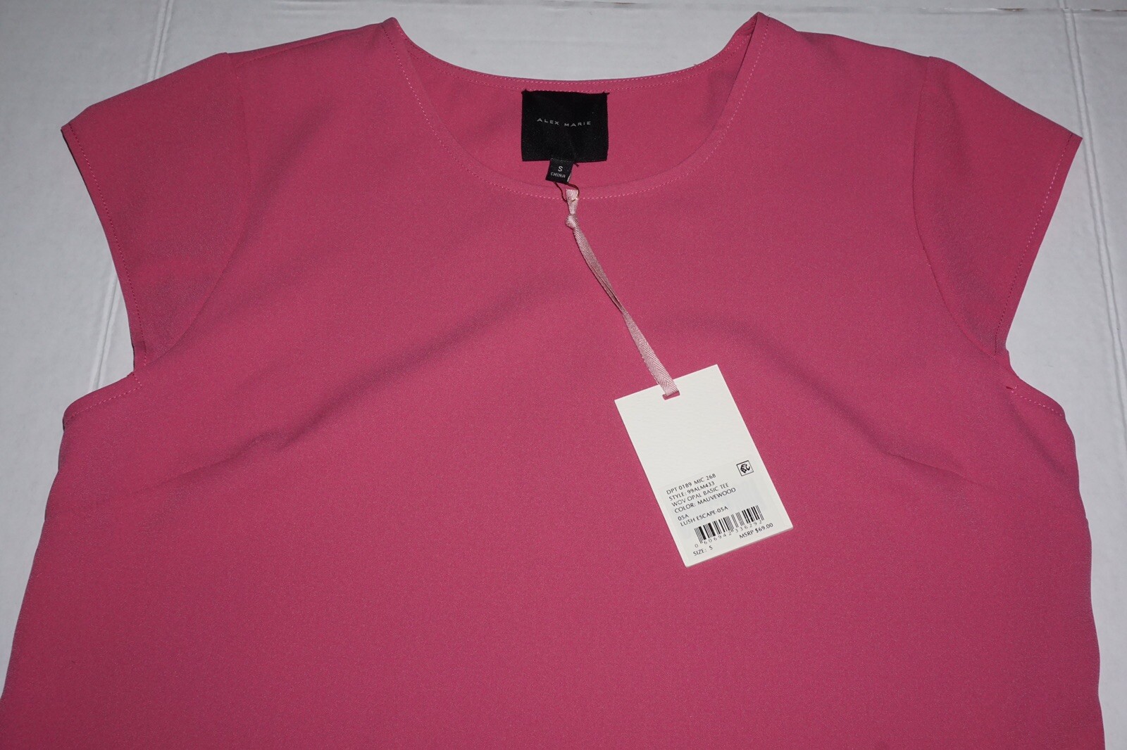 Alex Marie Opal Cap Sleeve Solid Basic Tee Blouse Size Small