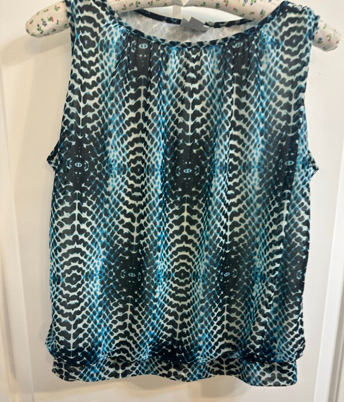 Beautiful Blue Black White Fully Lined Blouse NWT