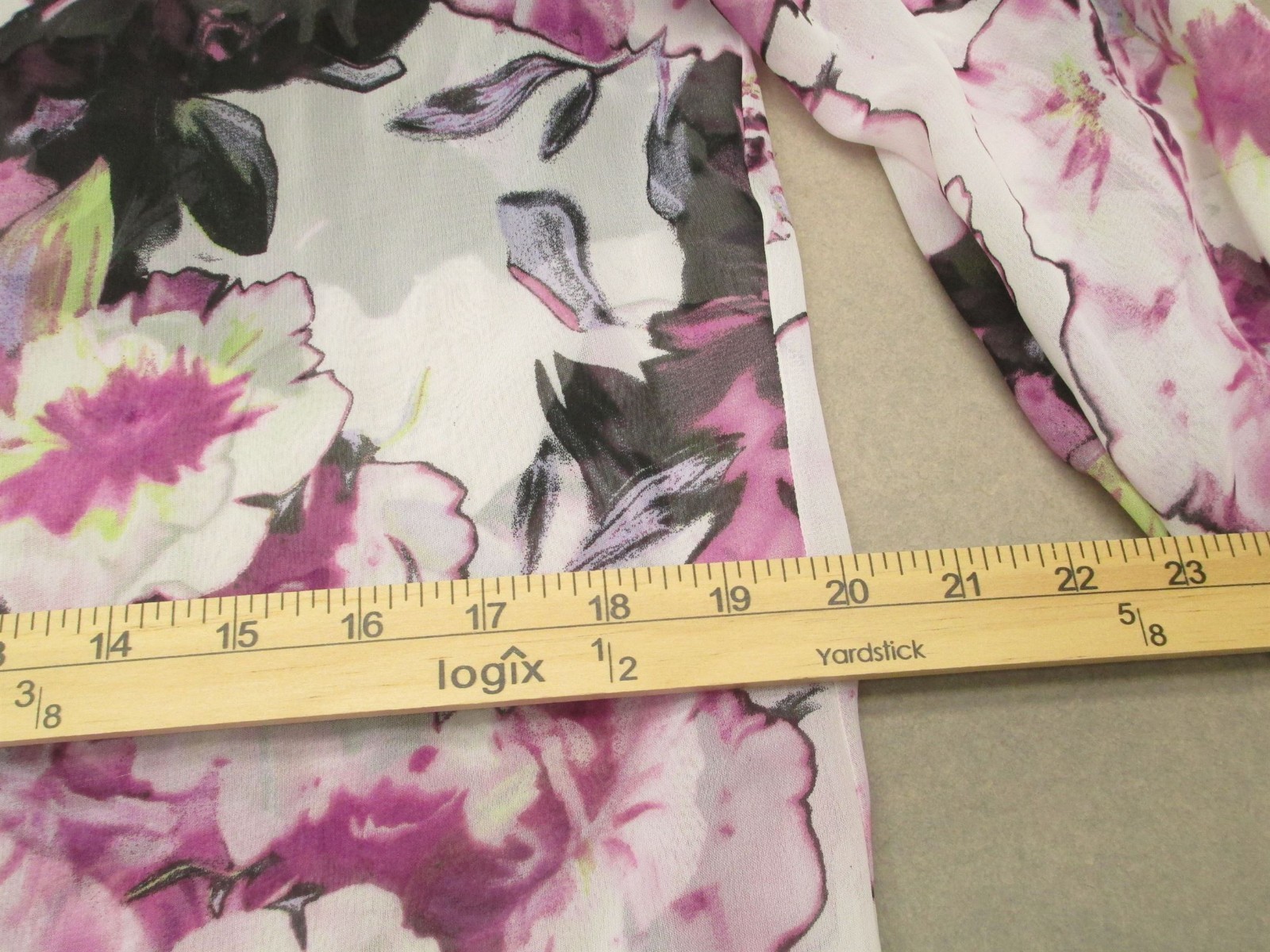 AB Studio Size L Womens Multicolor Floral Buttons Lightweight Beauty Top 046