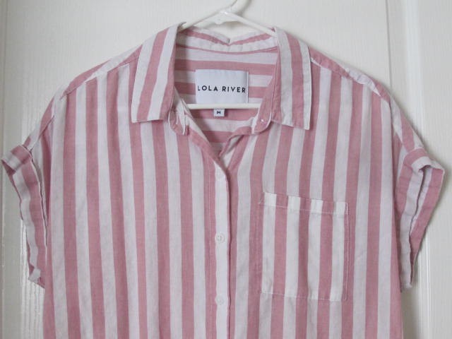 Lola River Shirt Top Women’s MED Red Striped Short Sleeve Button Collar