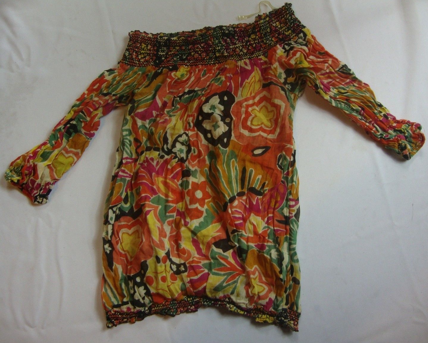 Forever Women’s Multi Color Floral Design Size S Small Long Sleeved New