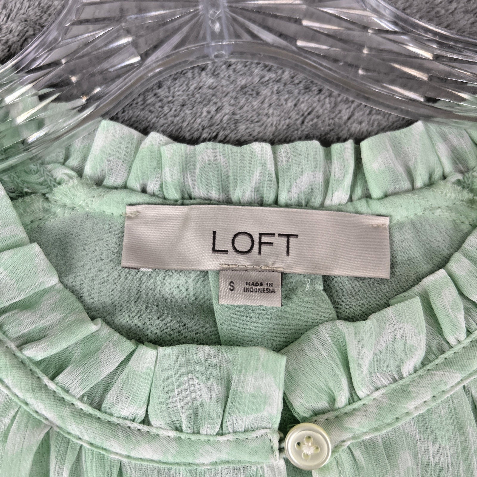 LOFT Blouse Small Smock Green Long Sleeve Keyhole Lined Lightweight Cottagecore