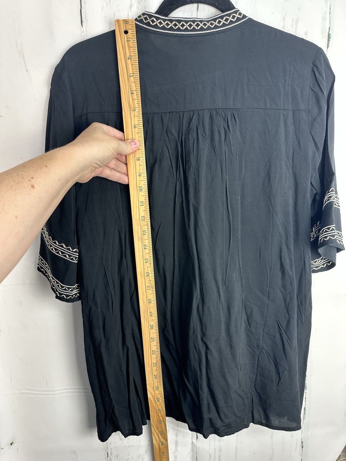 NWT Floryday L Black Tan Embroidered Floral Short Sleeve Peasant Blouse Top
