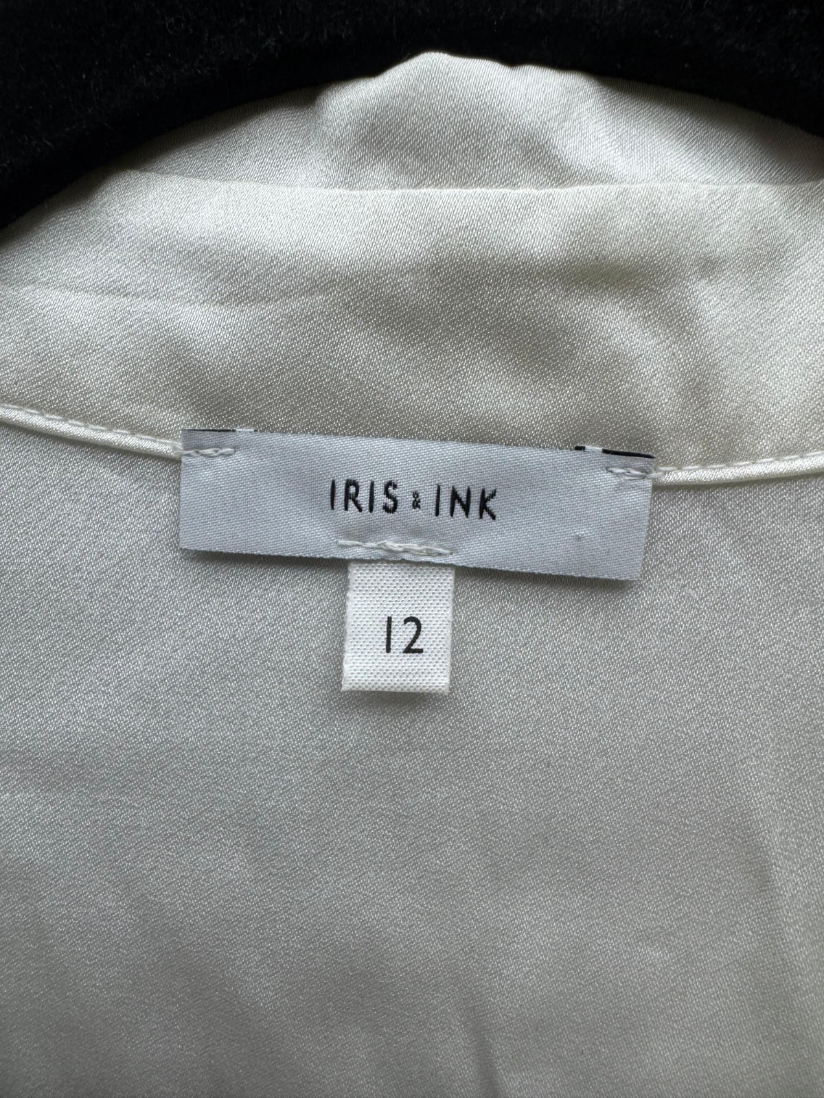 Iris & Ink T732VS Bulgaria Button-Down Long Sleeve Blouse Ivory Womens Size 12