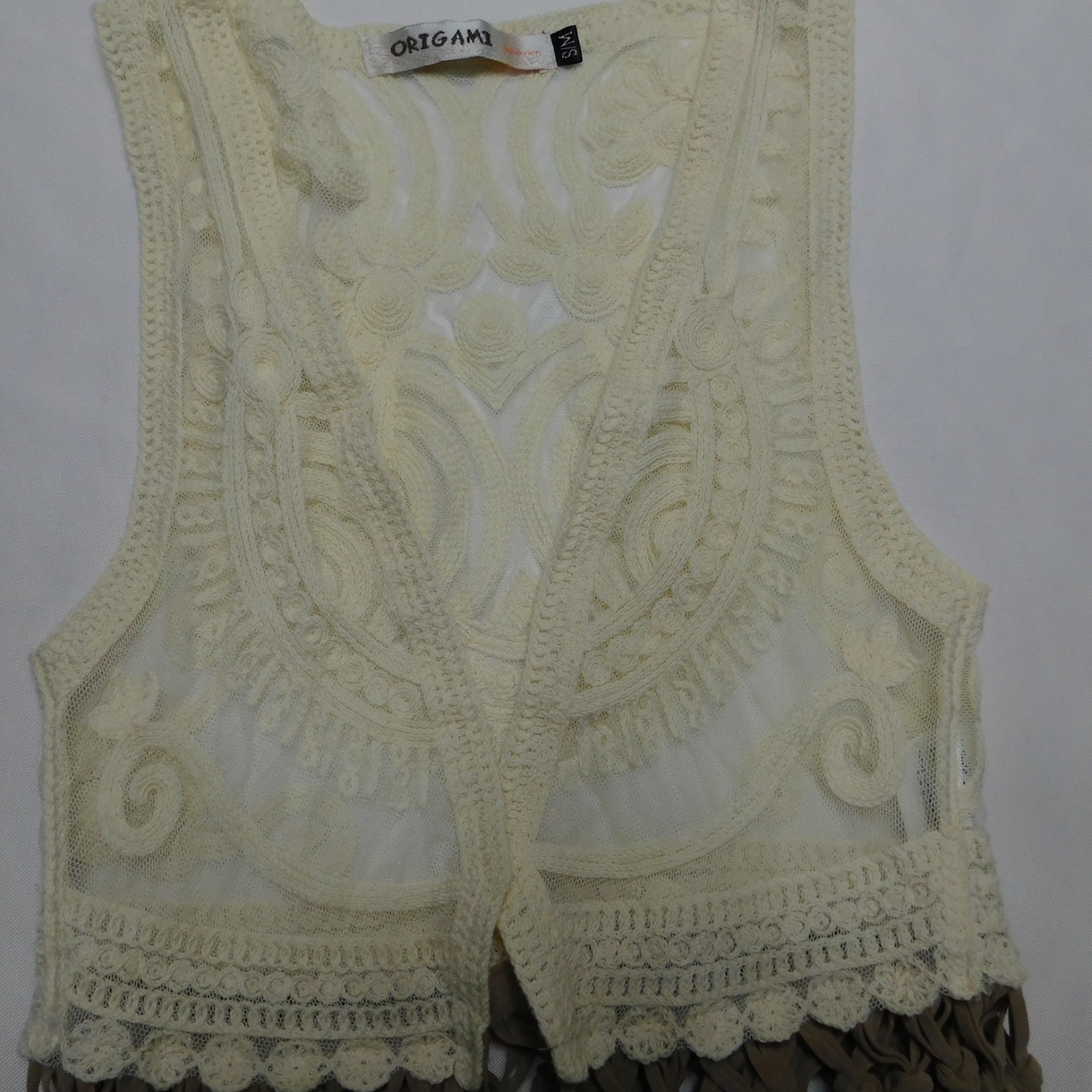 Origami by Vivien Girls Lace Vest Size S/M Cream Crochet Long Fringe Layering To