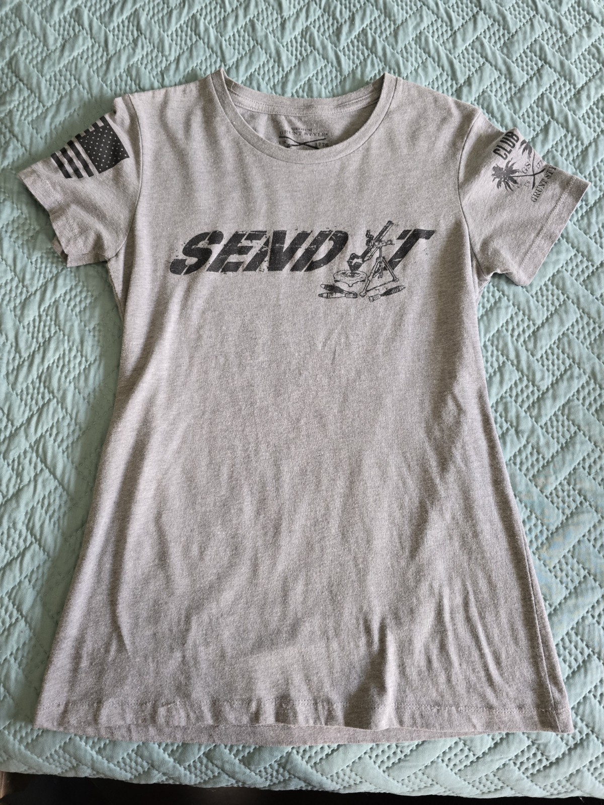 Medium Club Grunt Style T-Shirt Women’s Send It Gray