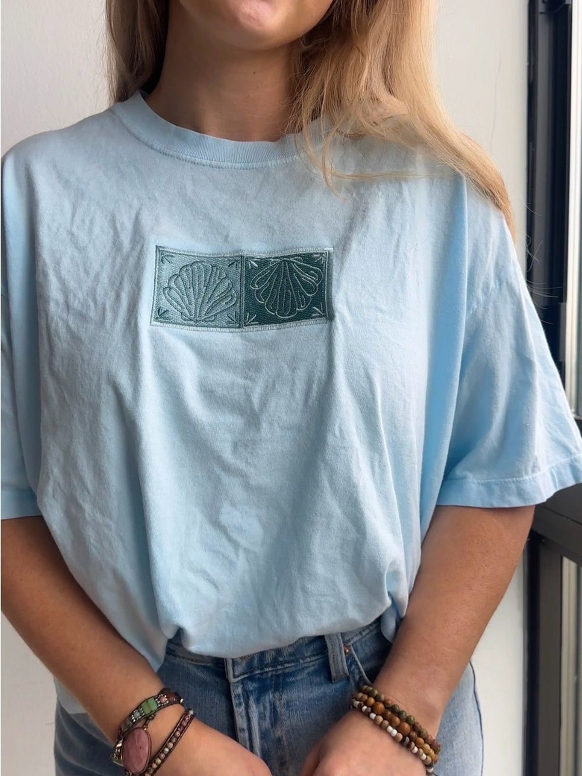 NWT 100% Cotton Light Blue Shell Graphic Crewneck Boxy T-Shirt