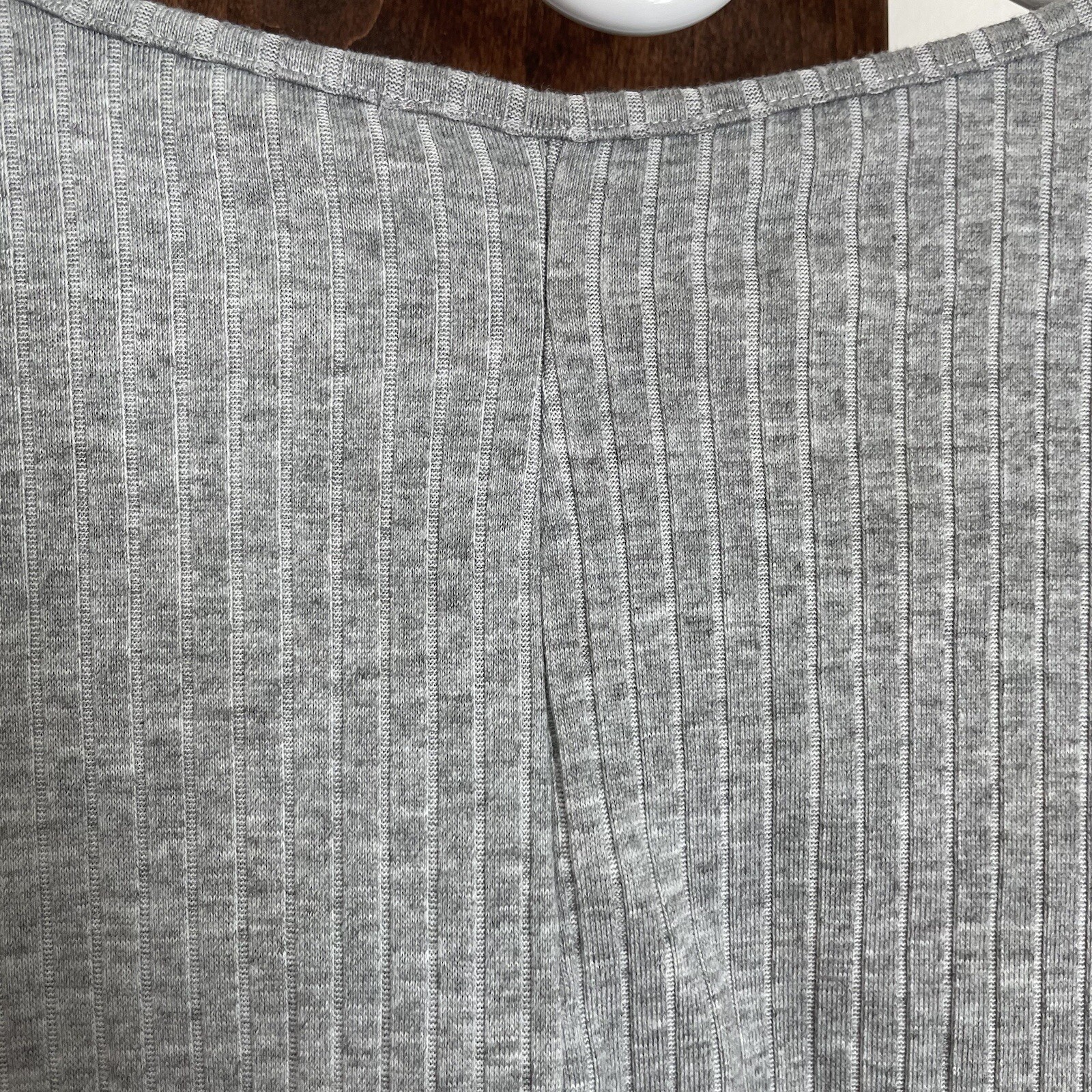 Missguided Top womens 4 small Gray Ribbed Short Sleeve grunge stretch y2k